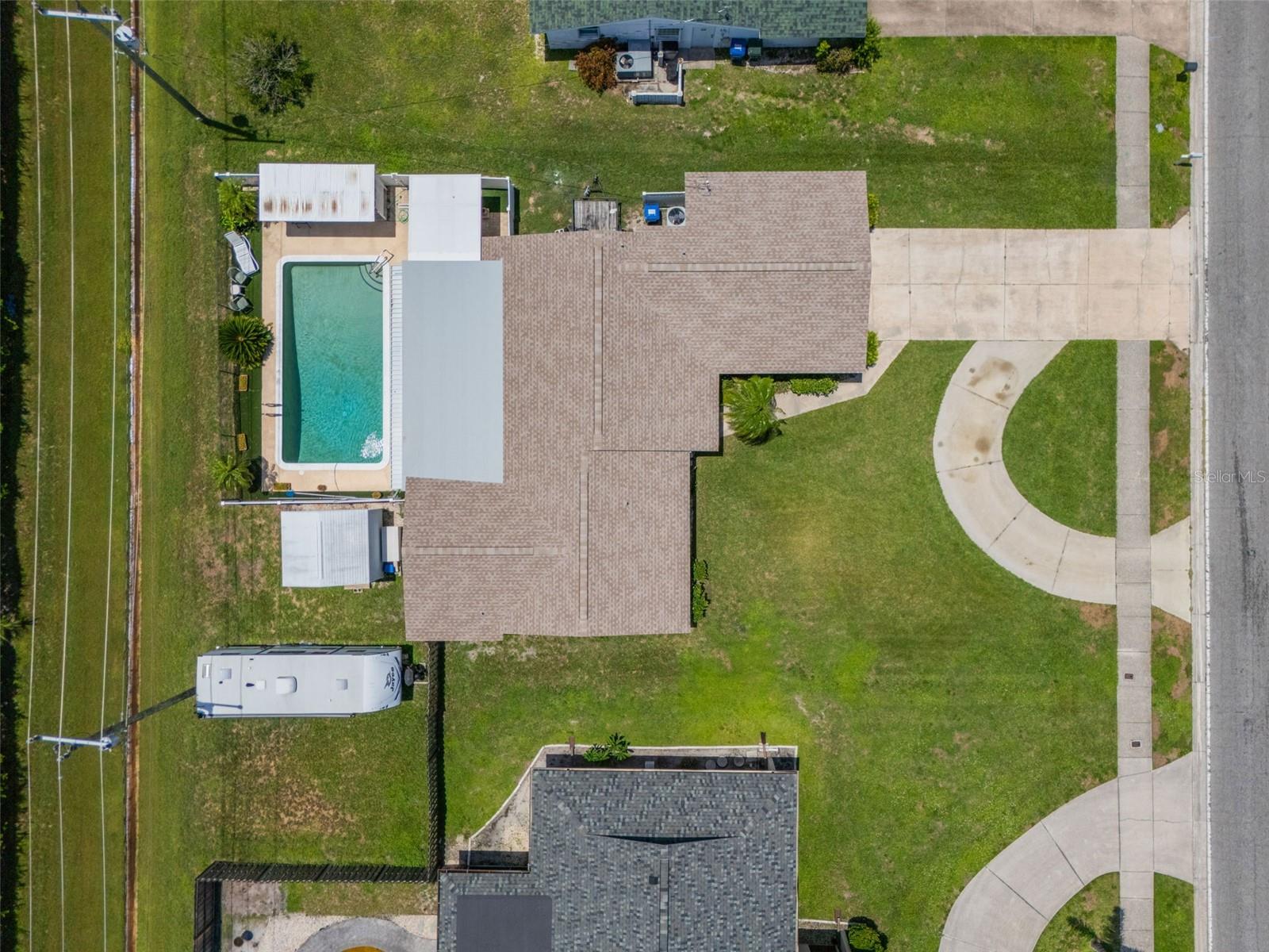 Image 27 of 34 For 3621 Lockwood Ridge Road