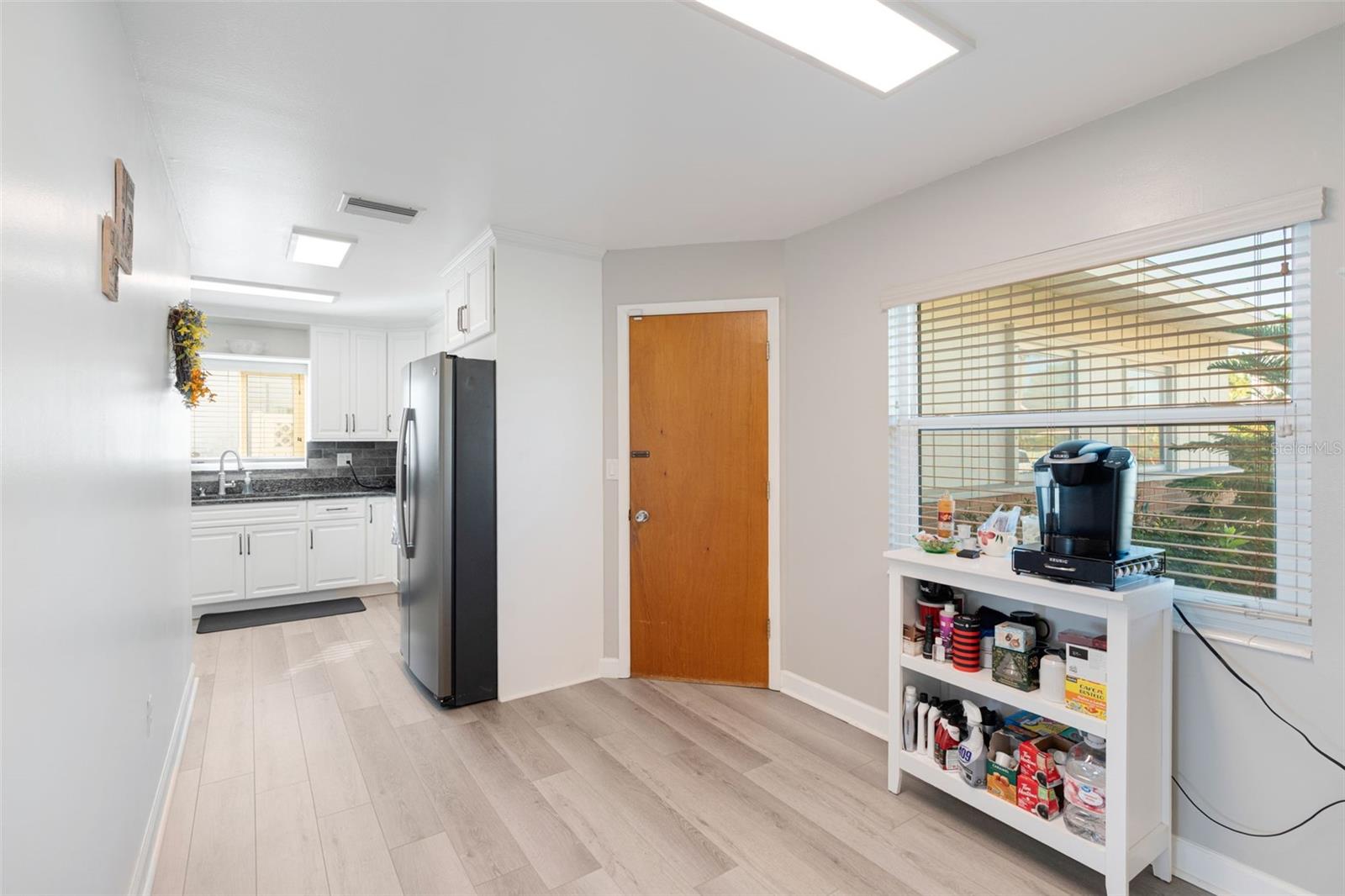 Image 4 of 34 For 3621 Lockwood Ridge Road