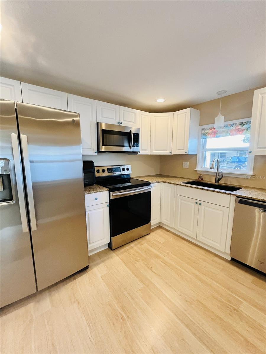 Image 10 of 75 For 6506 Nebraska Street