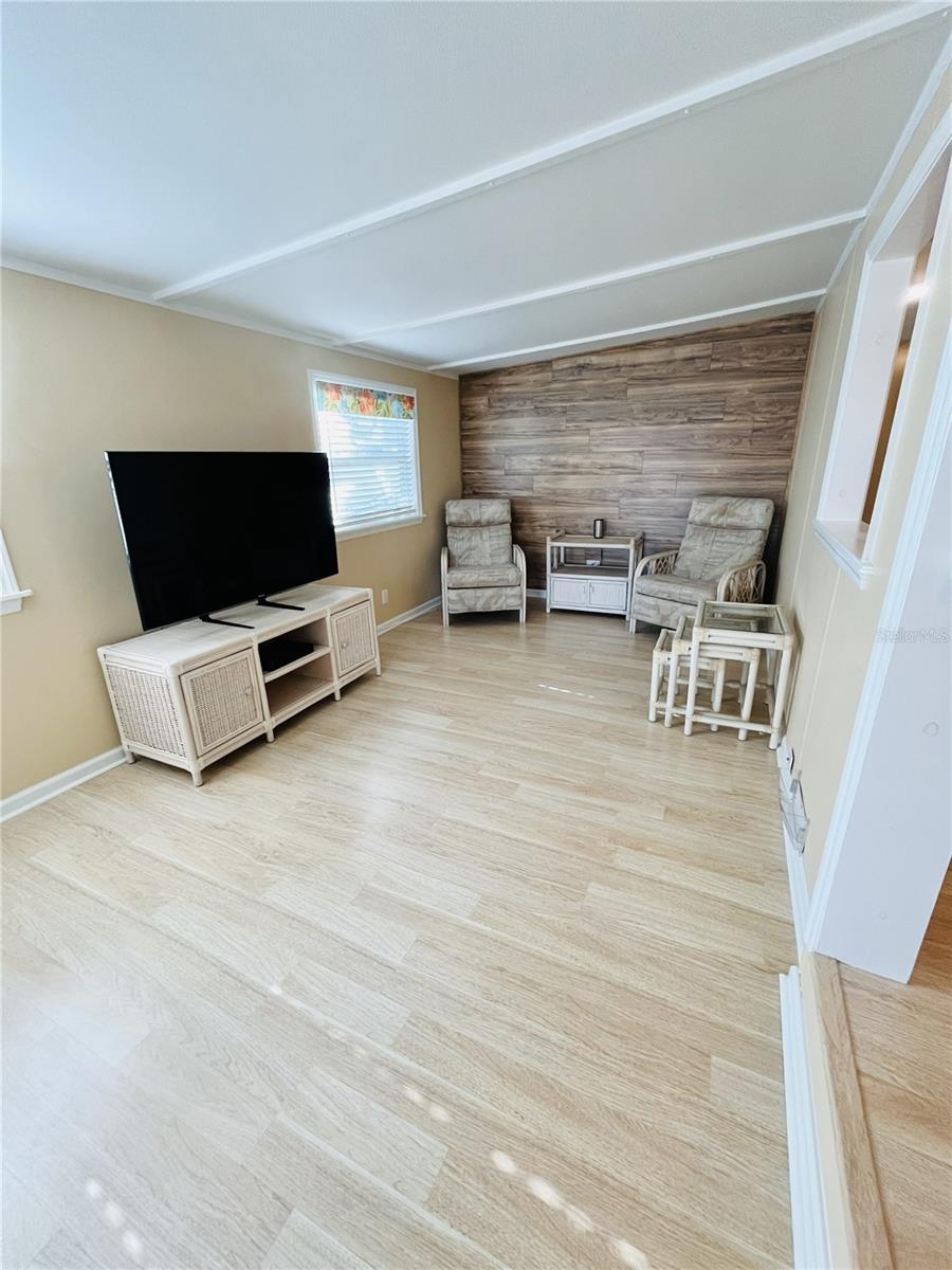 Image 20 of 75 For 6506 Nebraska Street