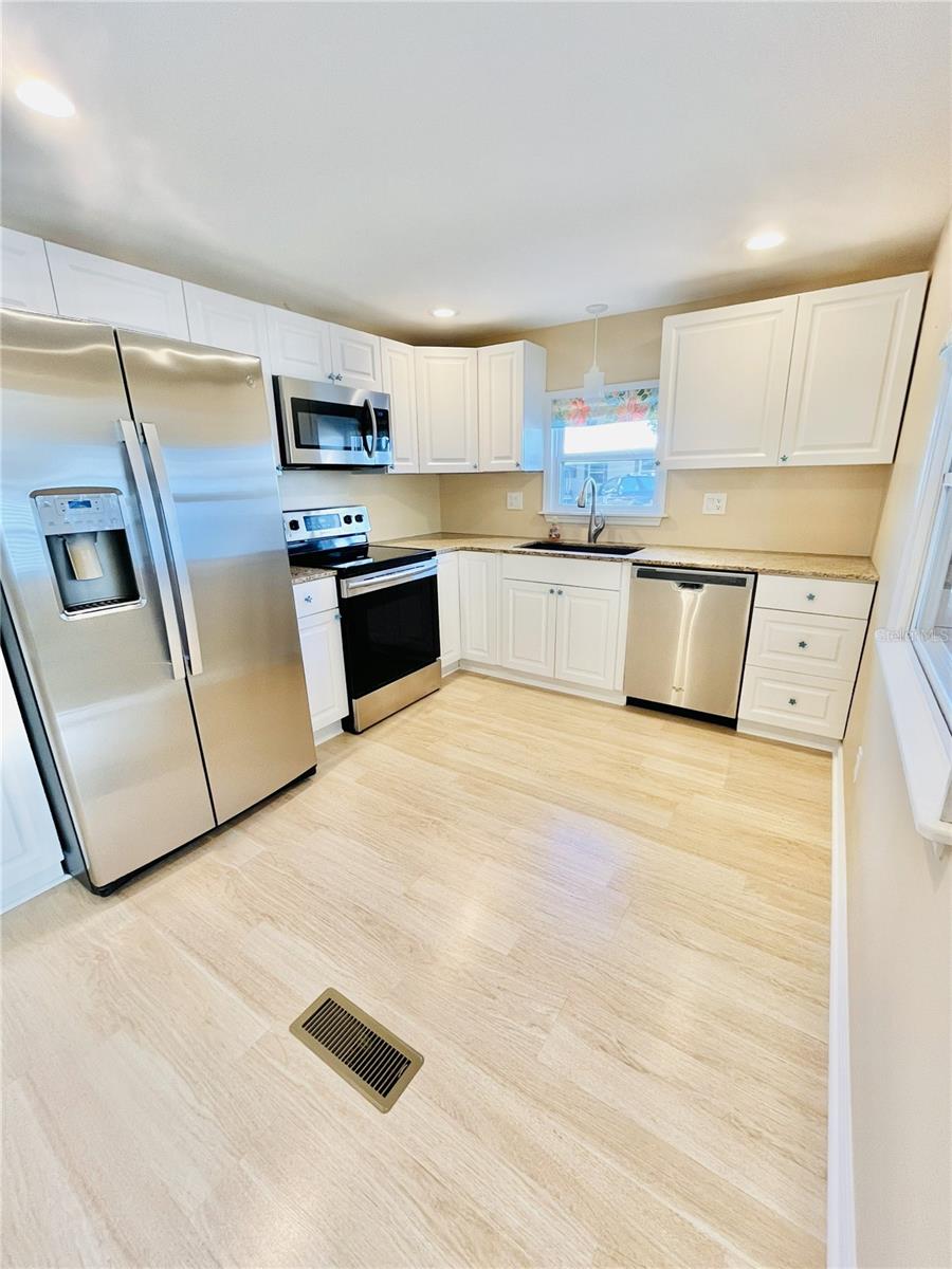 Image 6 of 75 For 6506 Nebraska Street