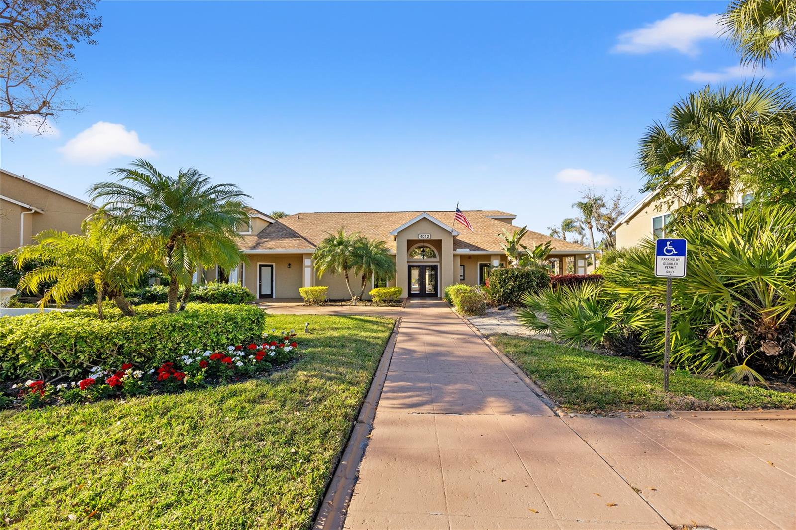 Image 25 of 31 For 4008 Crockers Lake Boulevard 23