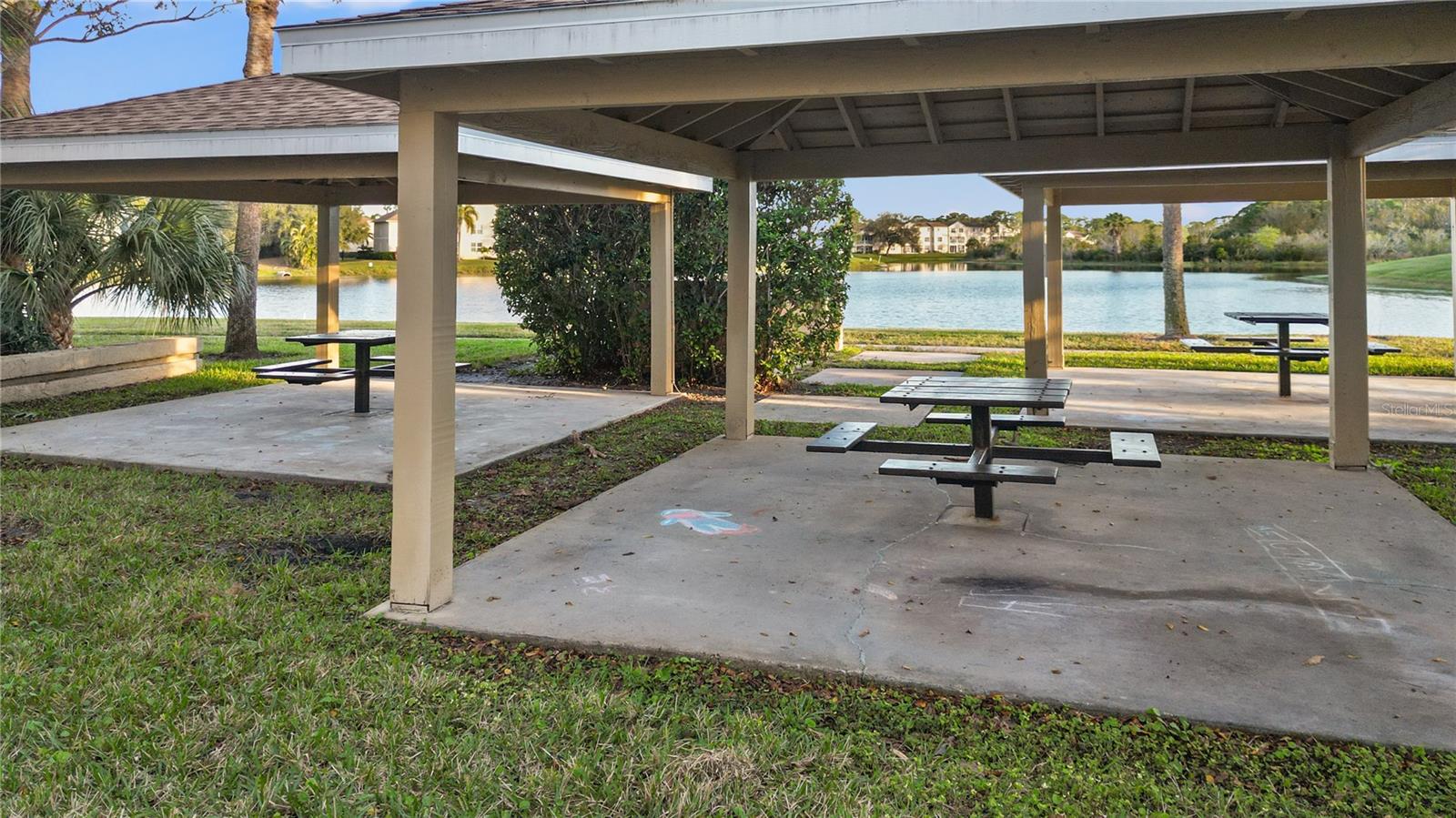 Image 26 of 31 For 4008 Crockers Lake Boulevard 23