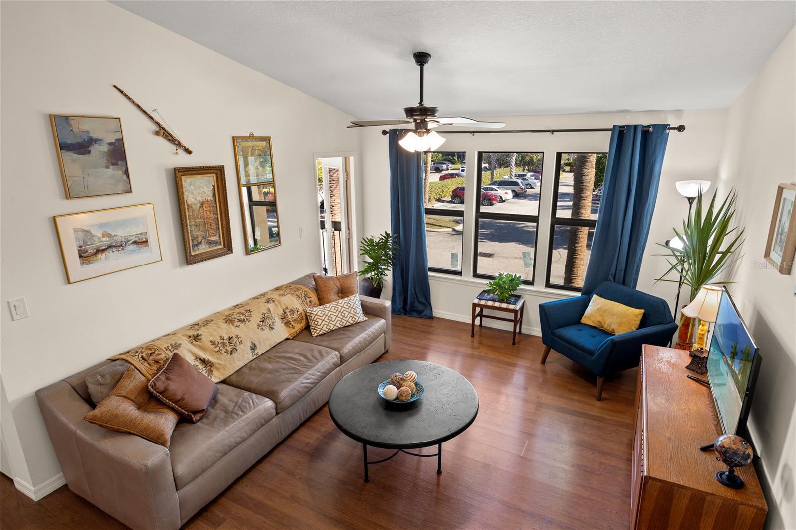 Image 4 of 31 For 4008 Crockers Lake Boulevard 23