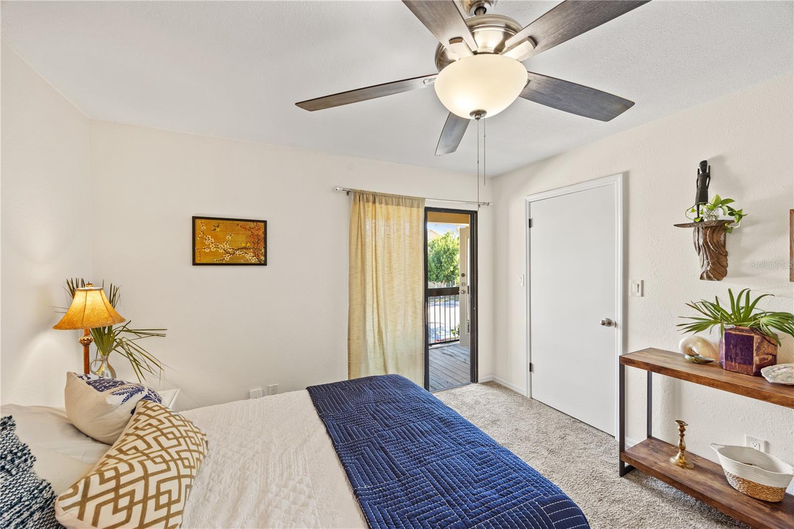 Image 8 of 31 For 4008 Crockers Lake Boulevard 23