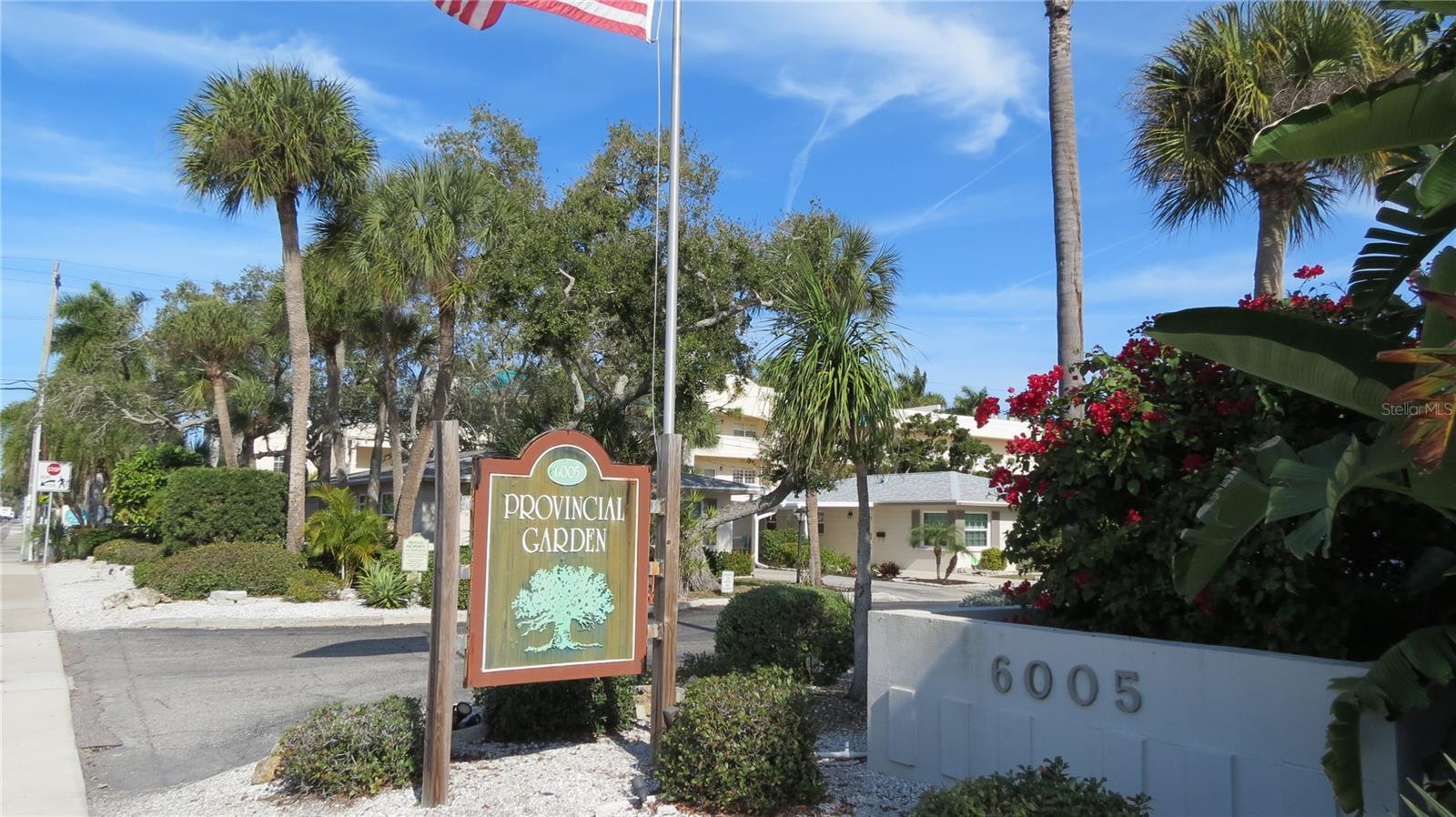 Image 2 of 56 For 6005 Midnight Pass Road N4