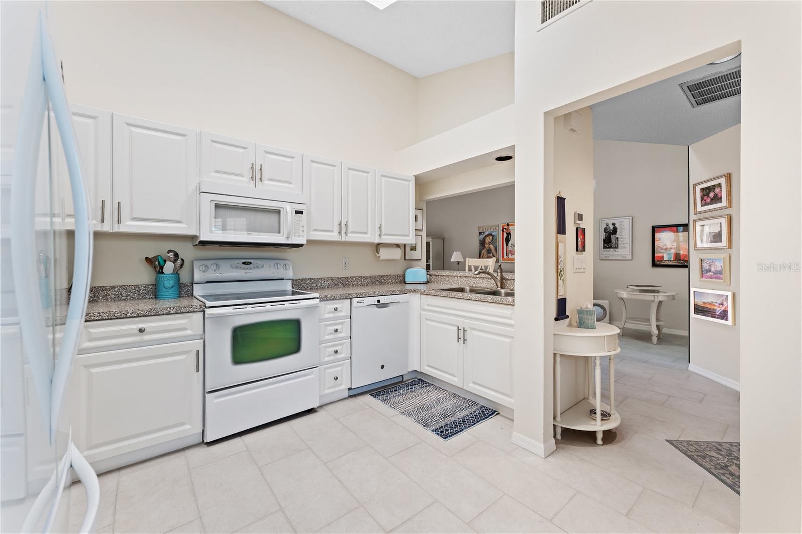 Image 27 of 50 For 5618 Monte Rosso Road