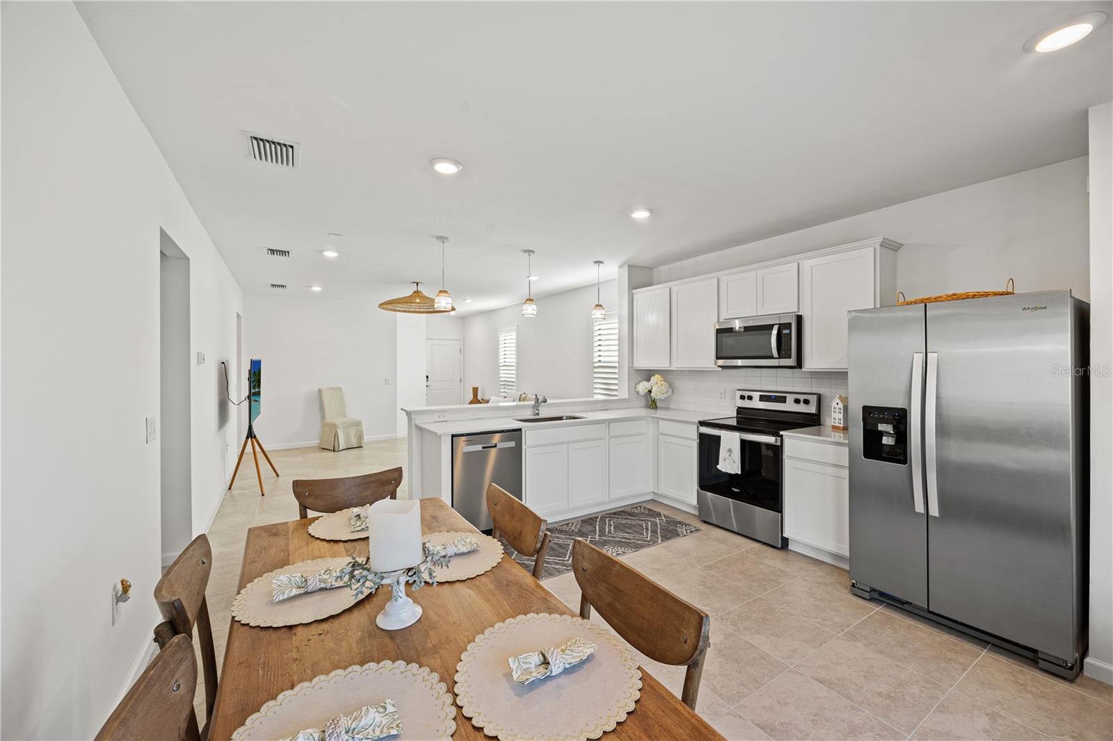 Image 11 of 28 For 6564 Silverstar Drive