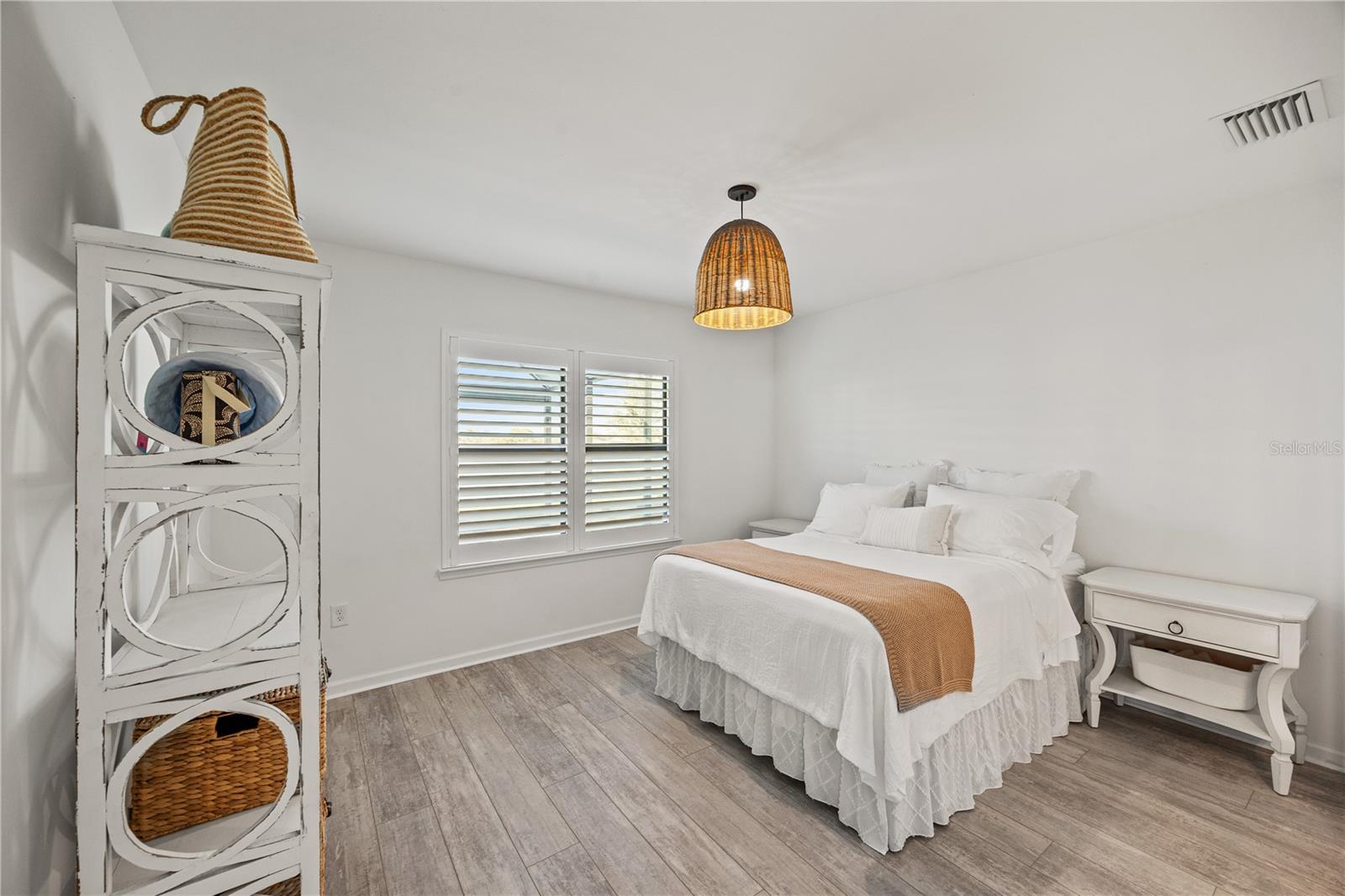 Image 13 of 28 For 6564 Silverstar Drive