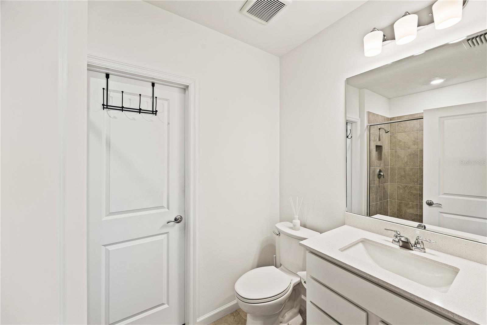 Image 15 of 28 For 6564 Silverstar Drive