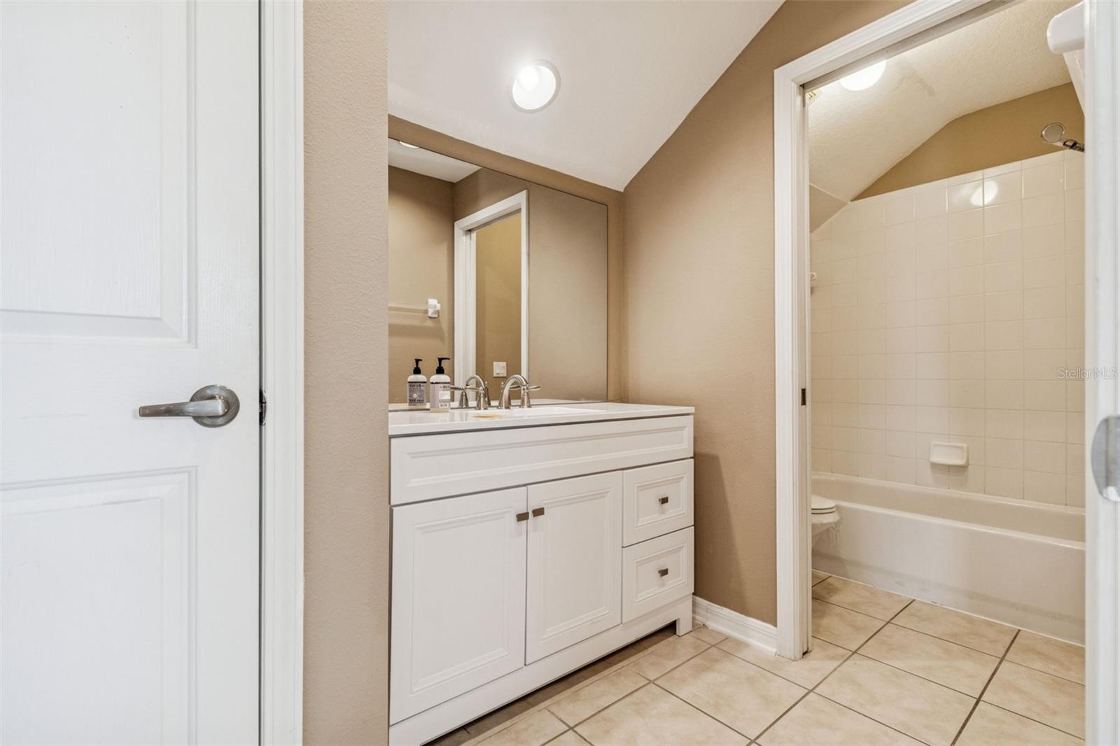 Image 25 of 88 For 4135 Rocky Fork Terrace