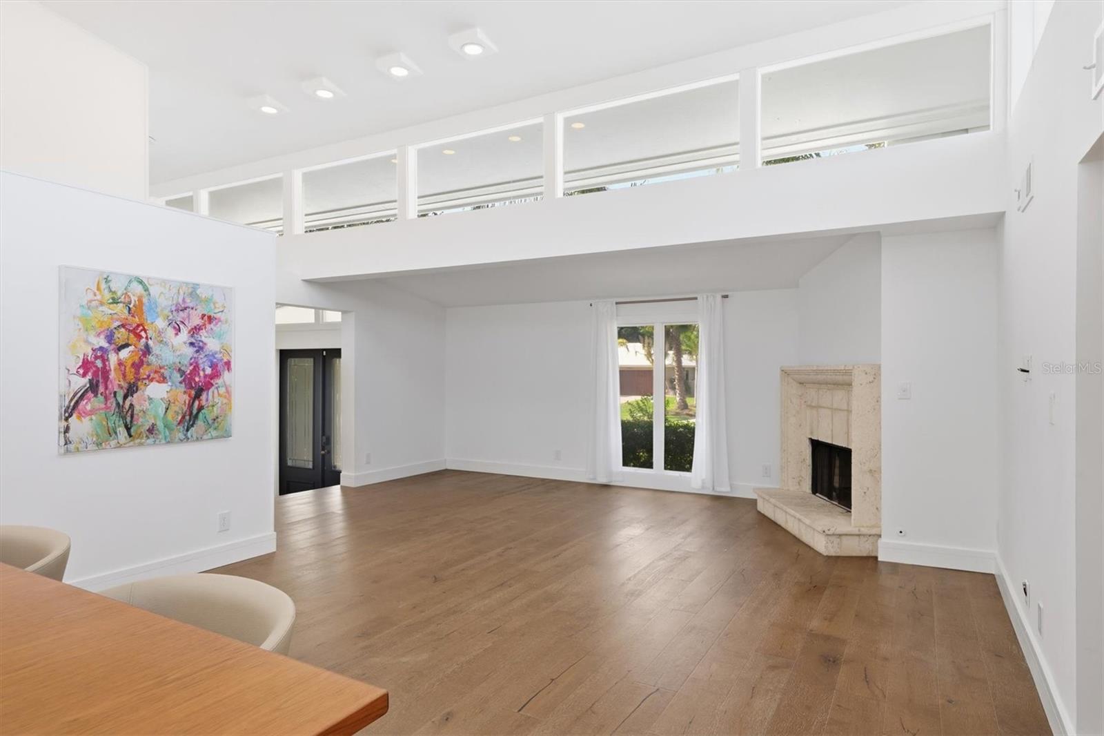 Image 10 of 75 For 425 Partridge Circle