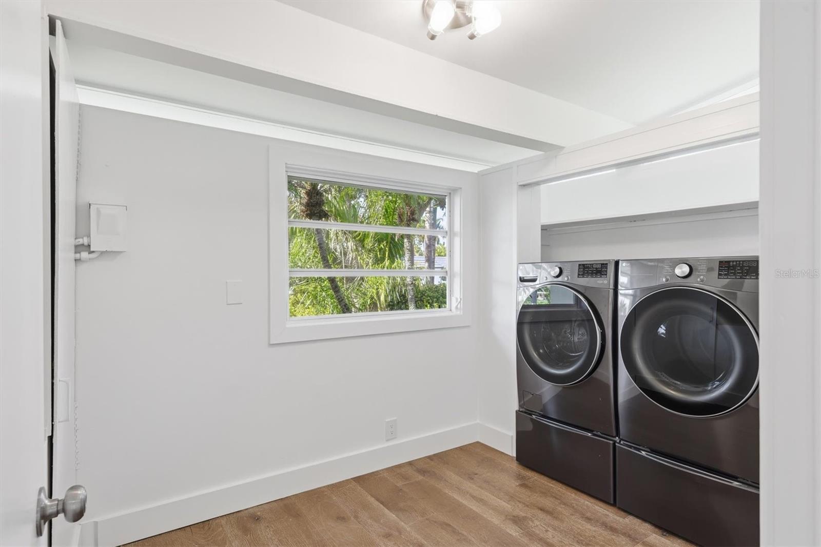 Image 27 of 75 For 425 Partridge Circle