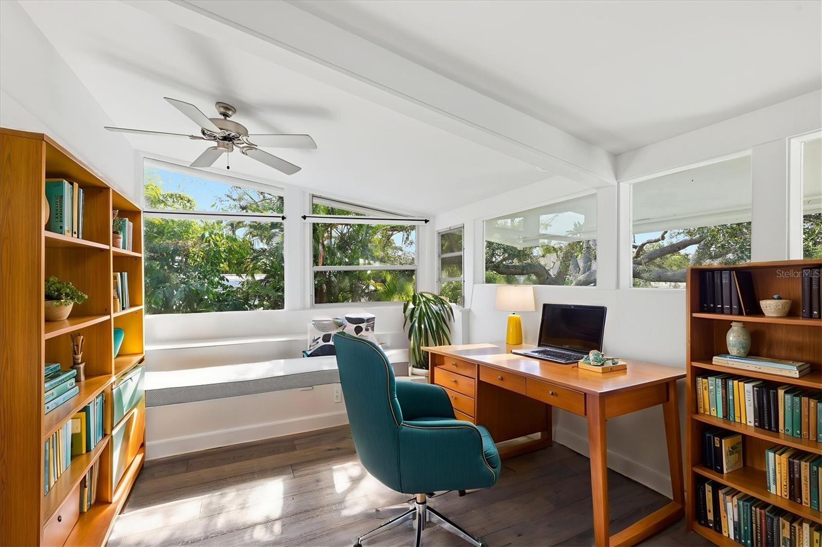 Image 34 of 75 For 425 Partridge Circle