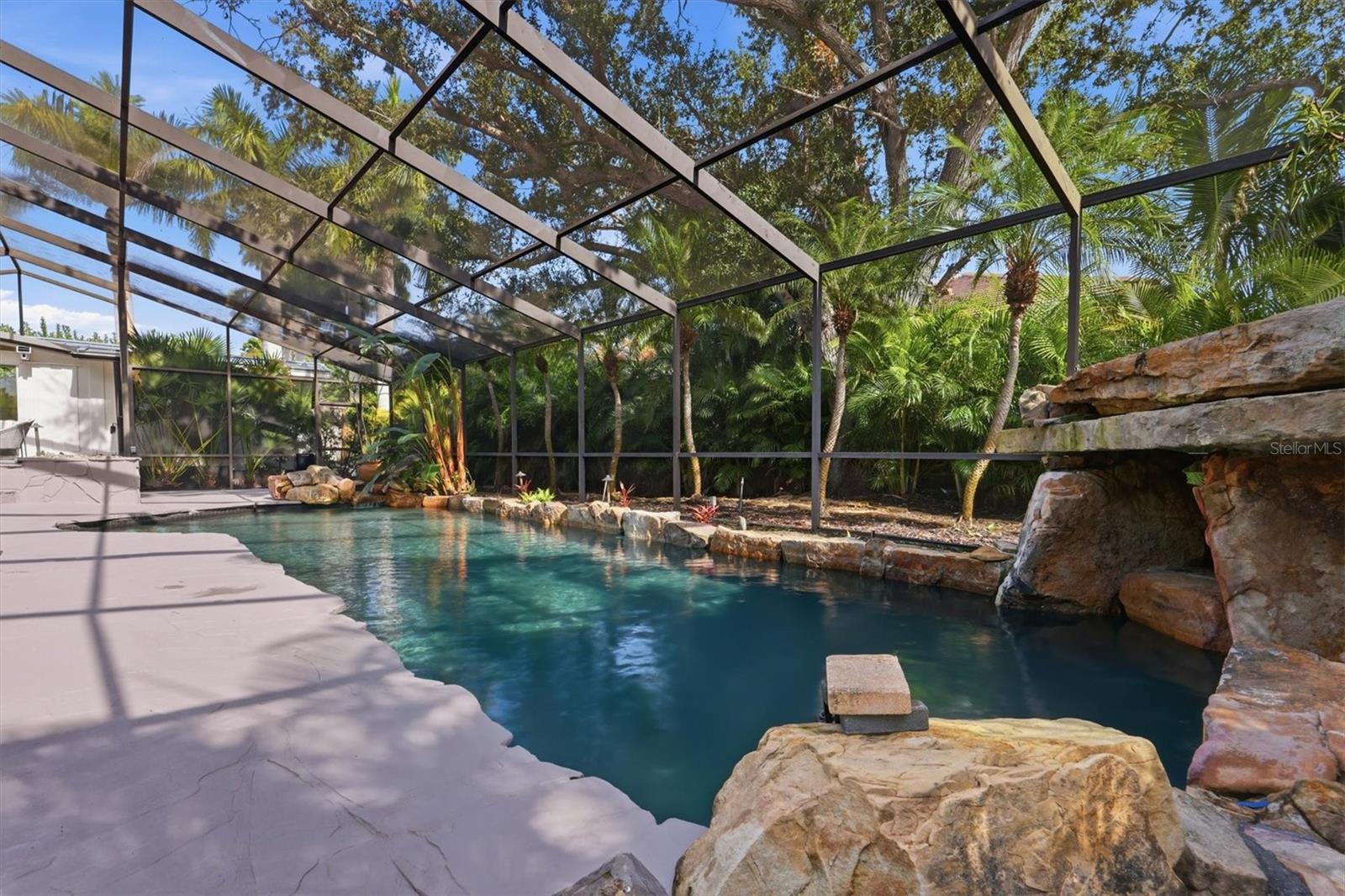 Image 43 of 75 For 425 Partridge Circle