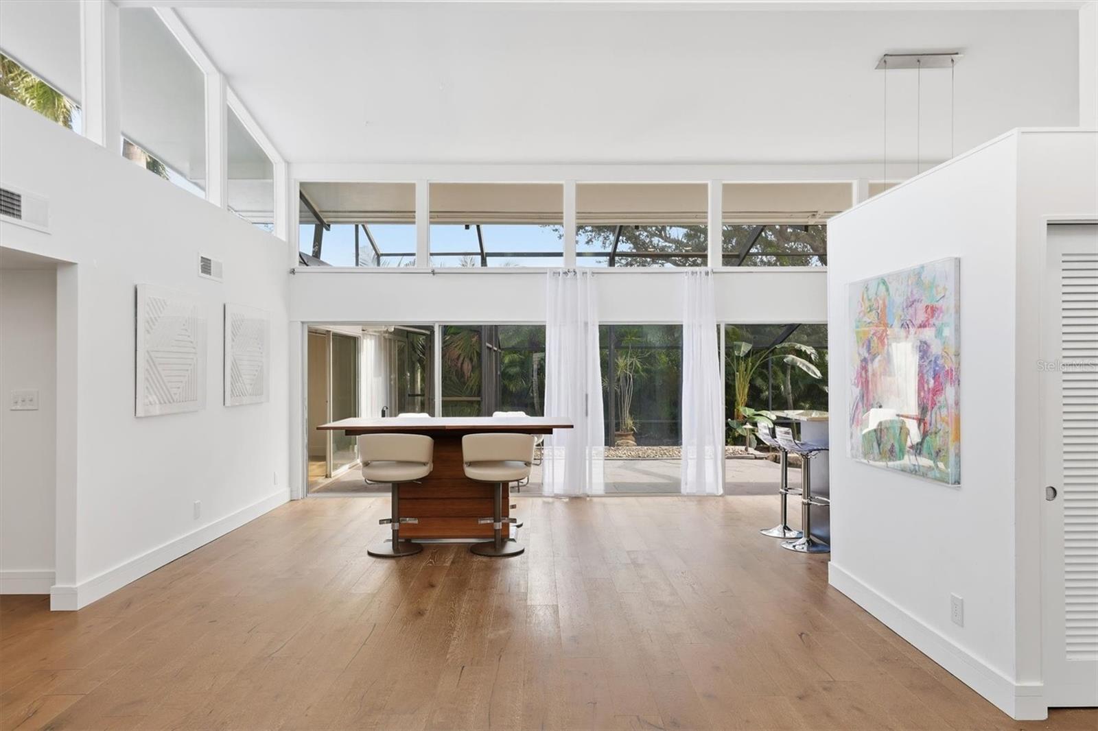 Image 9 of 75 For 425 Partridge Circle