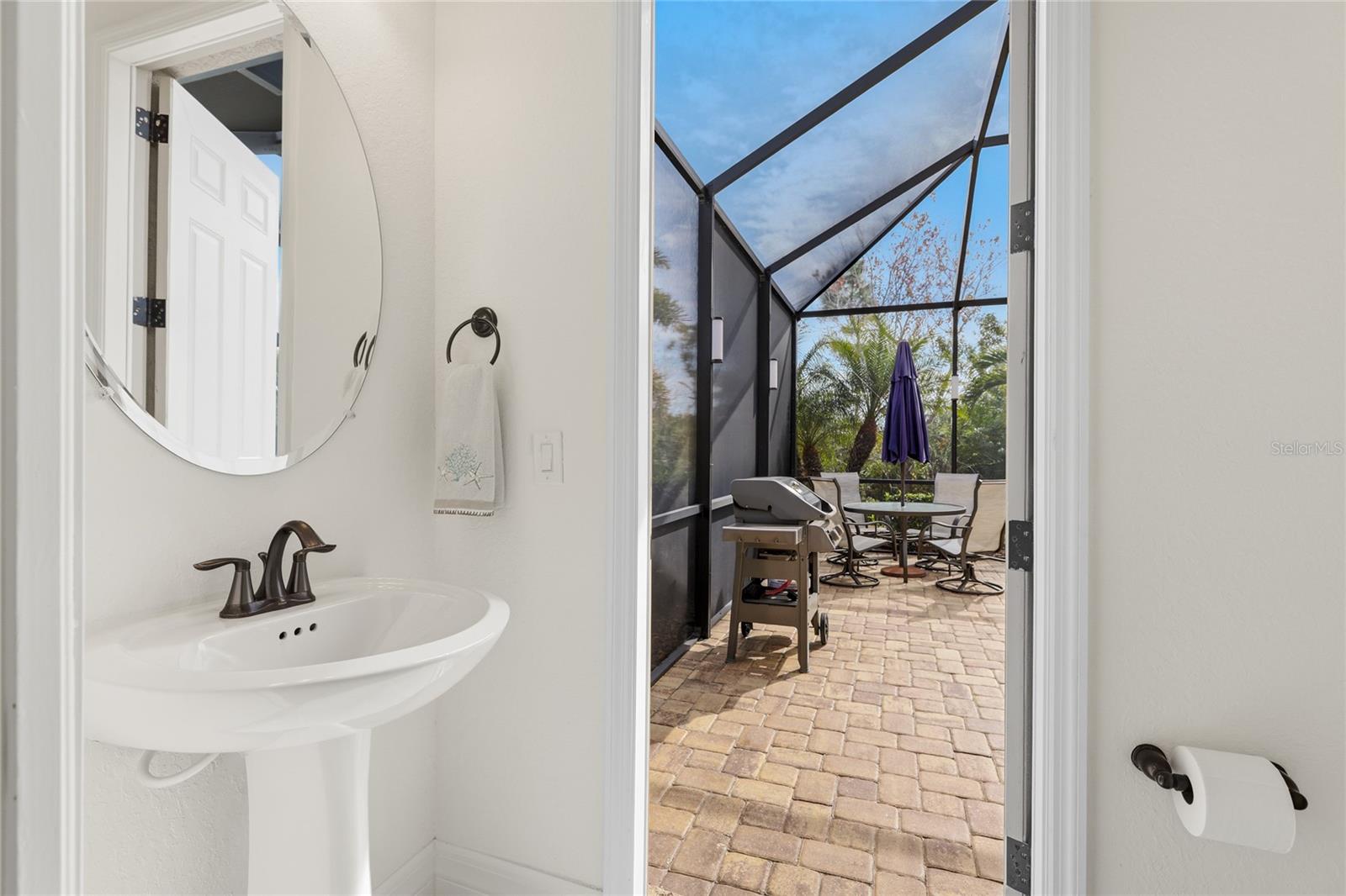 Image 17 of 67 For 13635 Classico Court