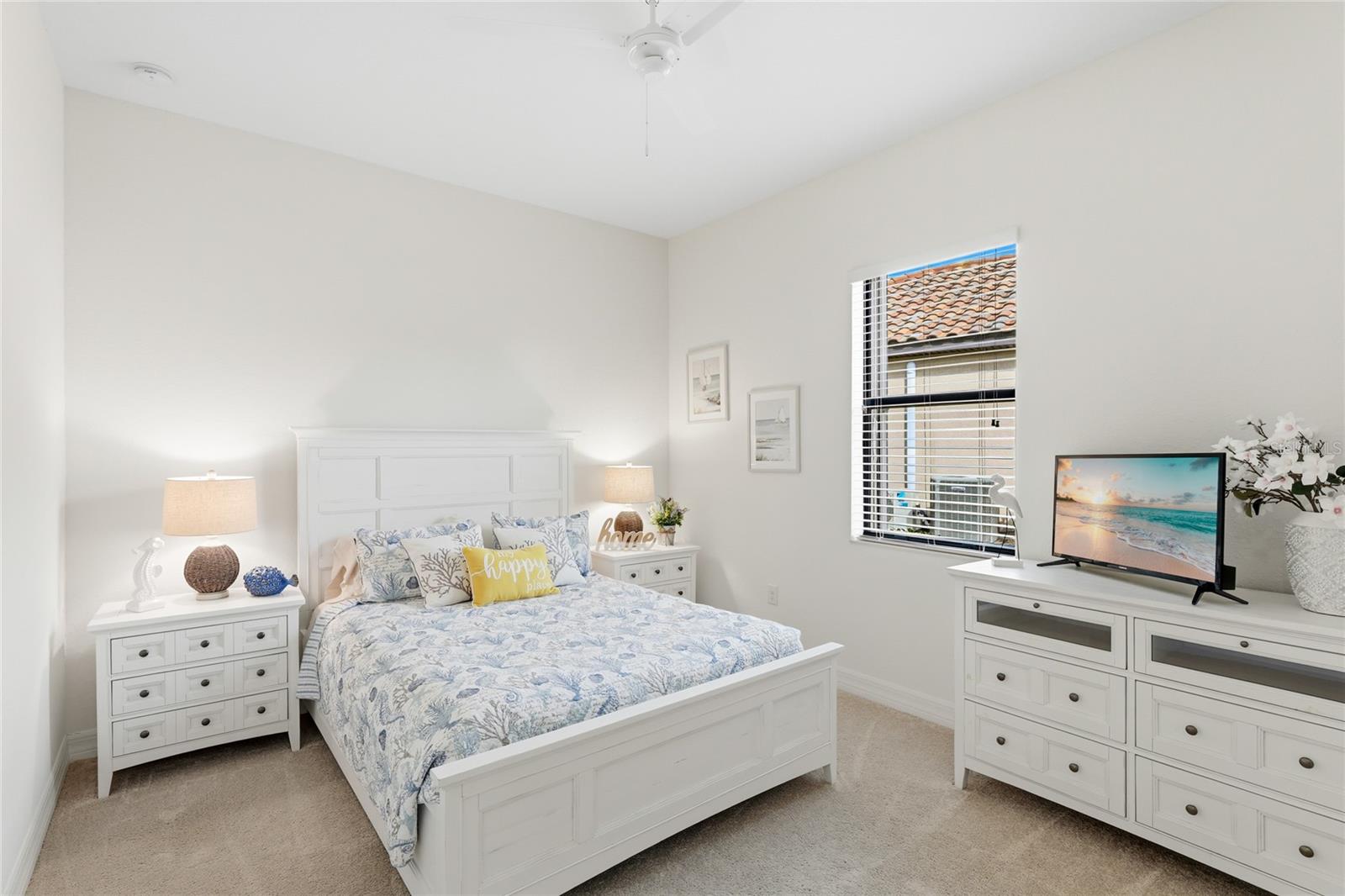 Image 18 of 67 For 13635 Classico Court