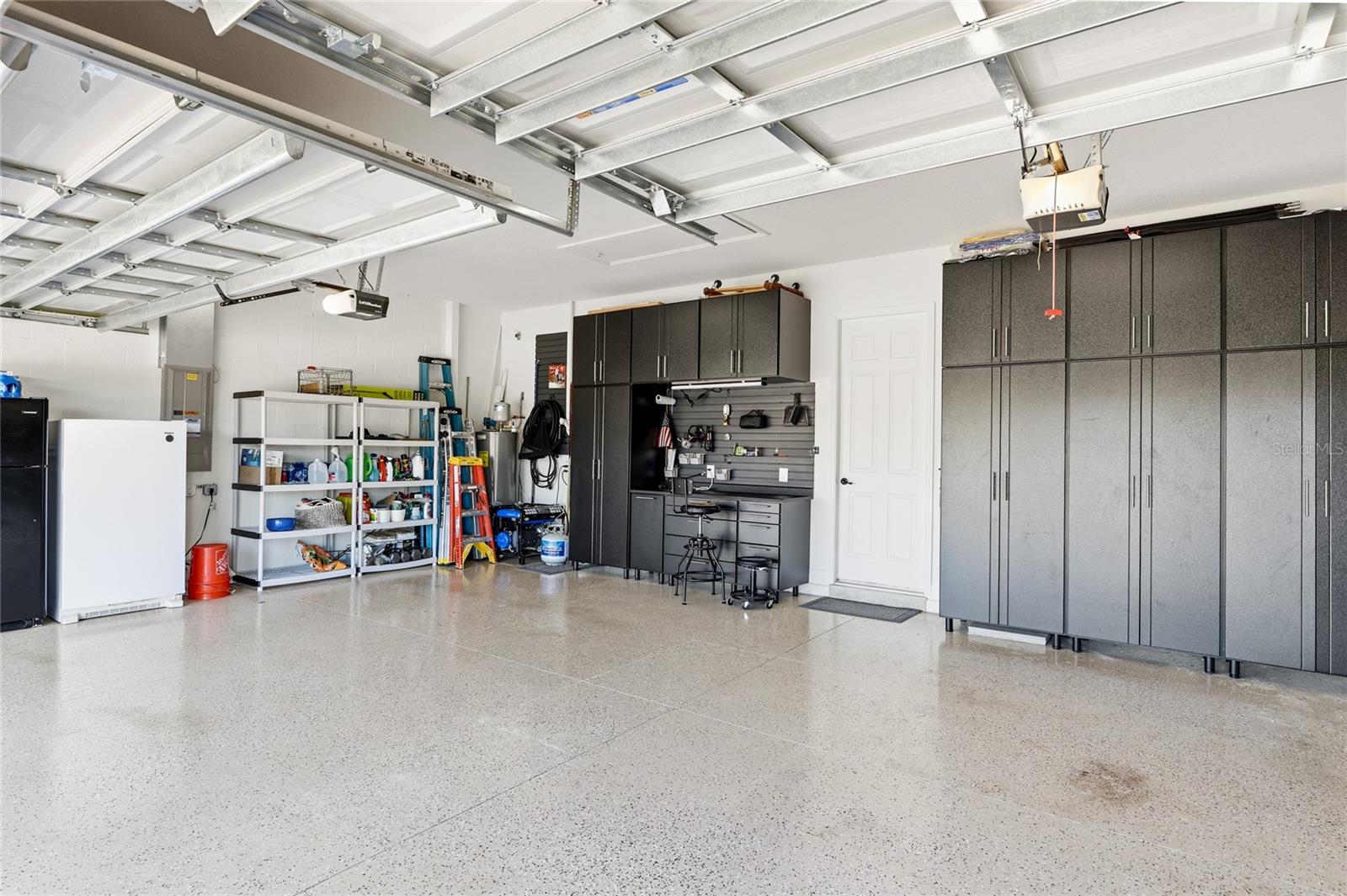 Image 21 of 67 For 13635 Classico Court