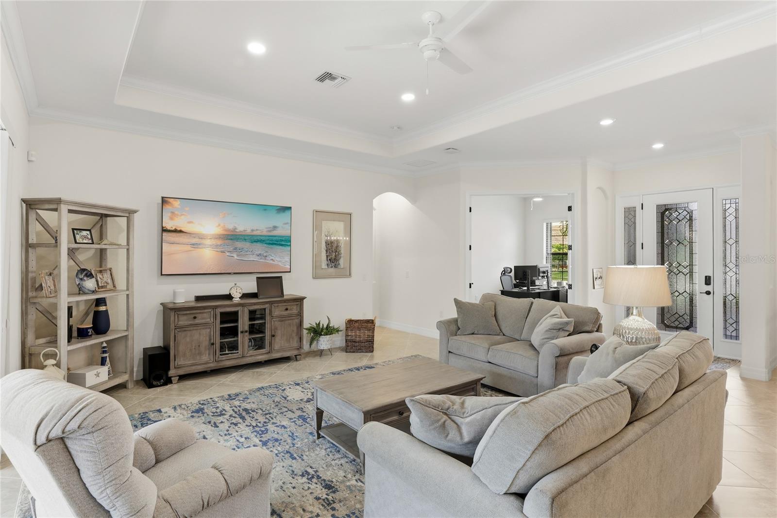 Image 5 of 67 For 13635 Classico Court