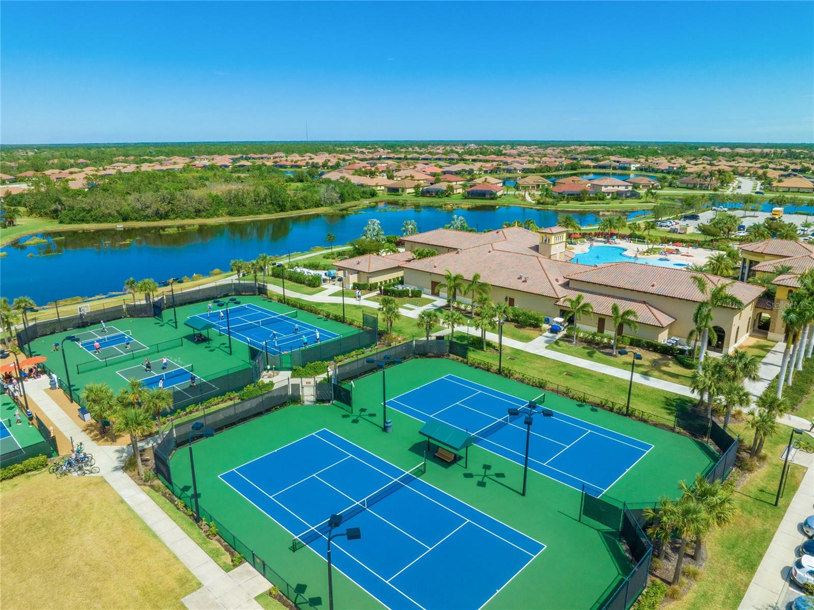 Image 54 of 67 For 13635 Classico Court