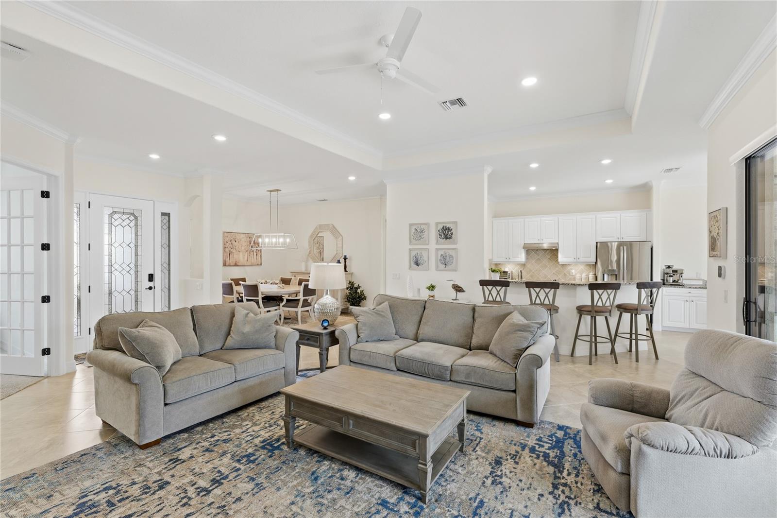 Image 6 of 67 For 13635 Classico Court