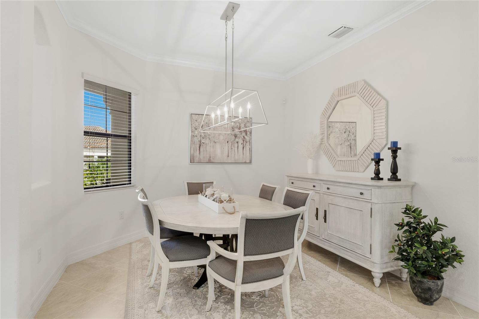 Image 7 of 67 For 13635 Classico Court