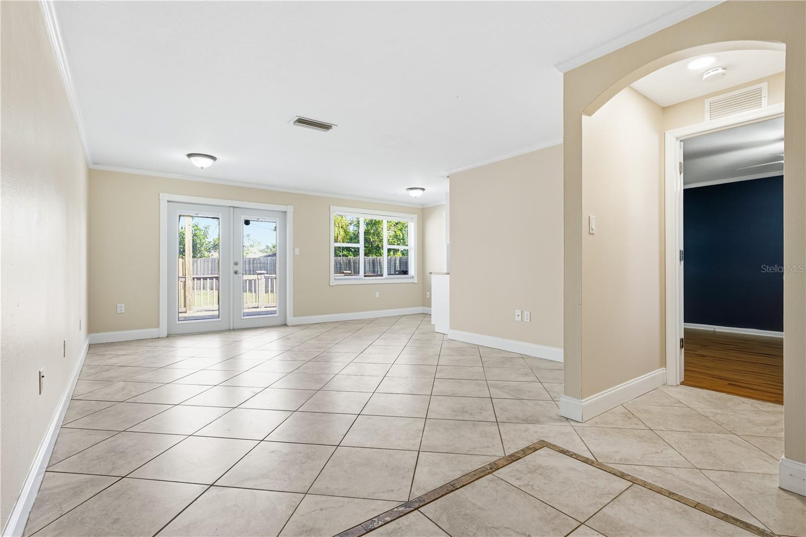 Image 10 of 74 For 5353 Hayden Boulevard