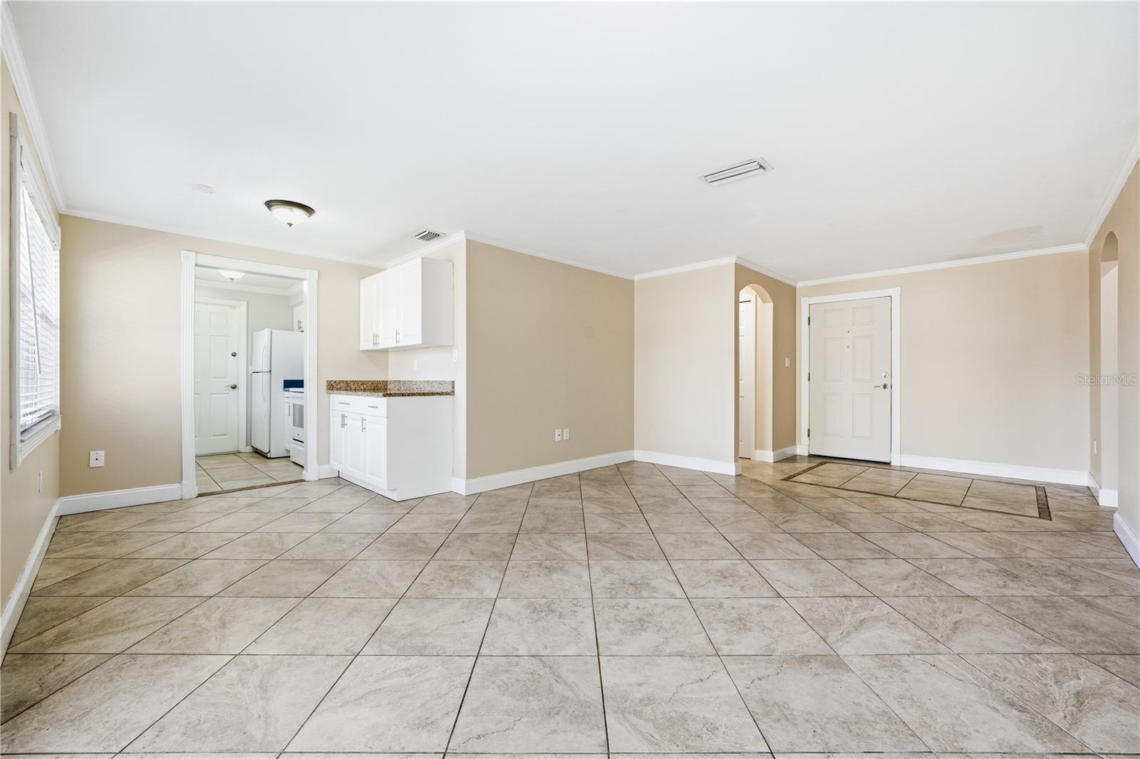 Image 14 of 74 For 5353 Hayden Boulevard