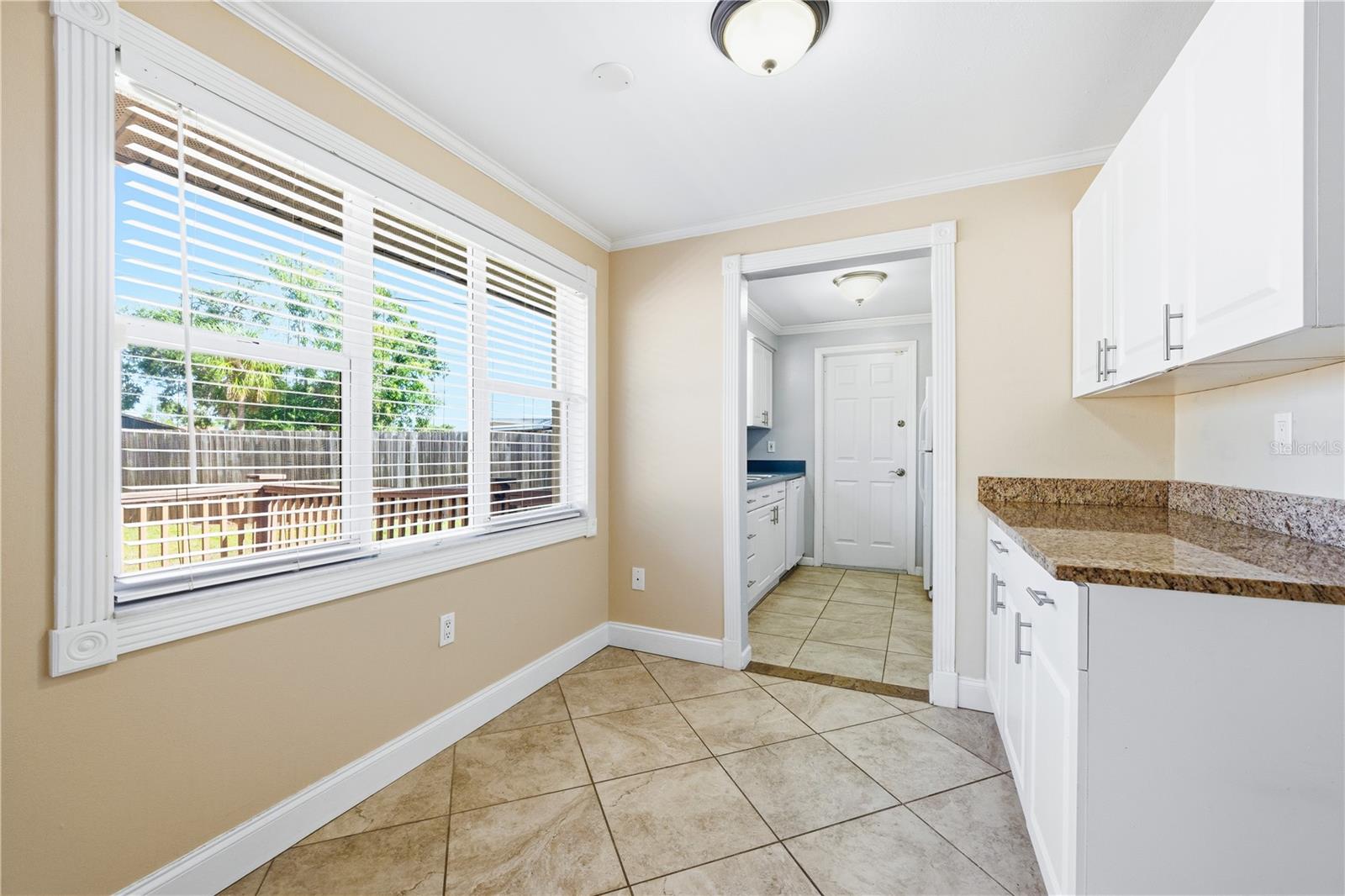 Image 17 of 74 For 5353 Hayden Boulevard