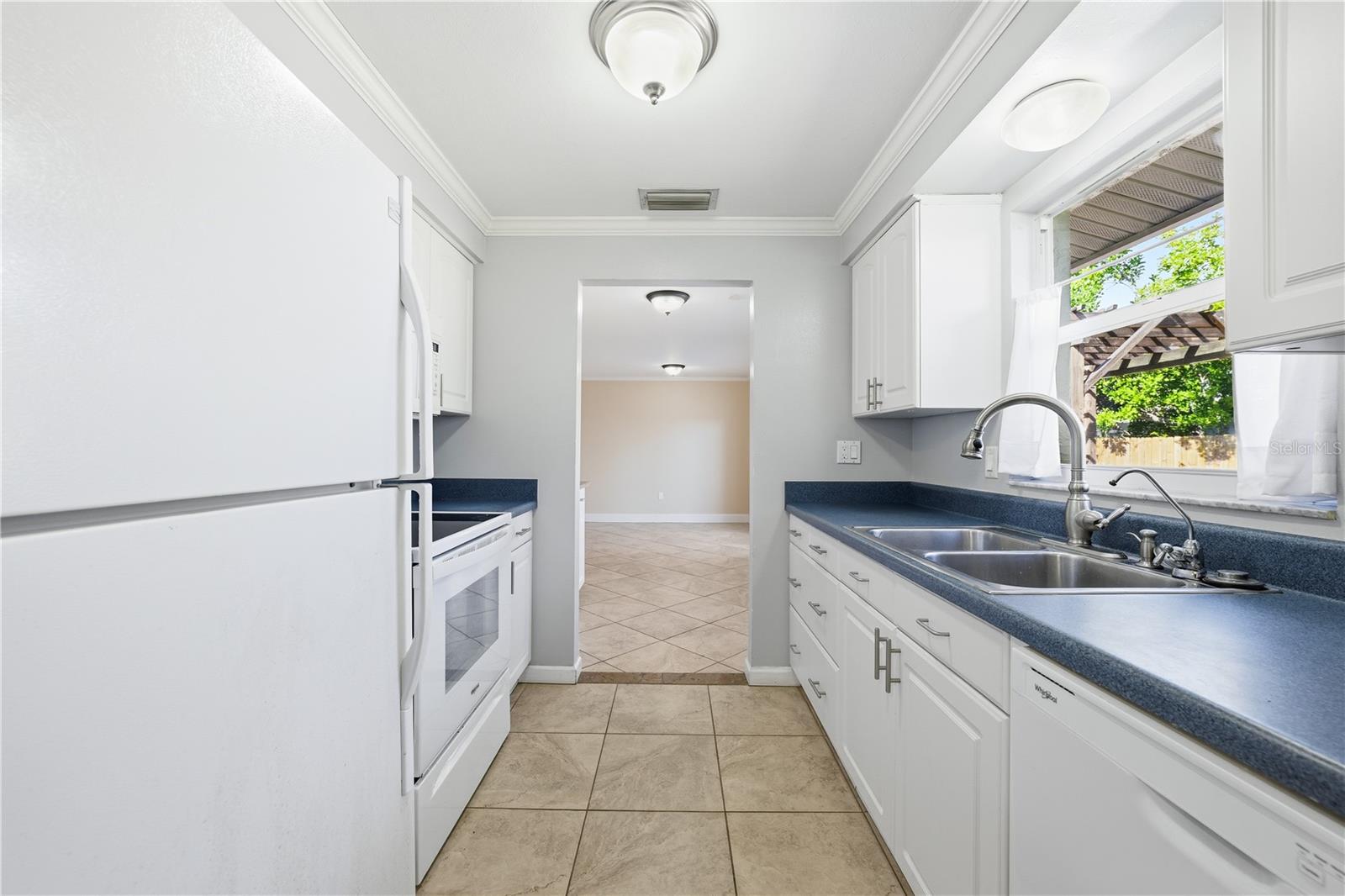 Image 22 of 74 For 5353 Hayden Boulevard