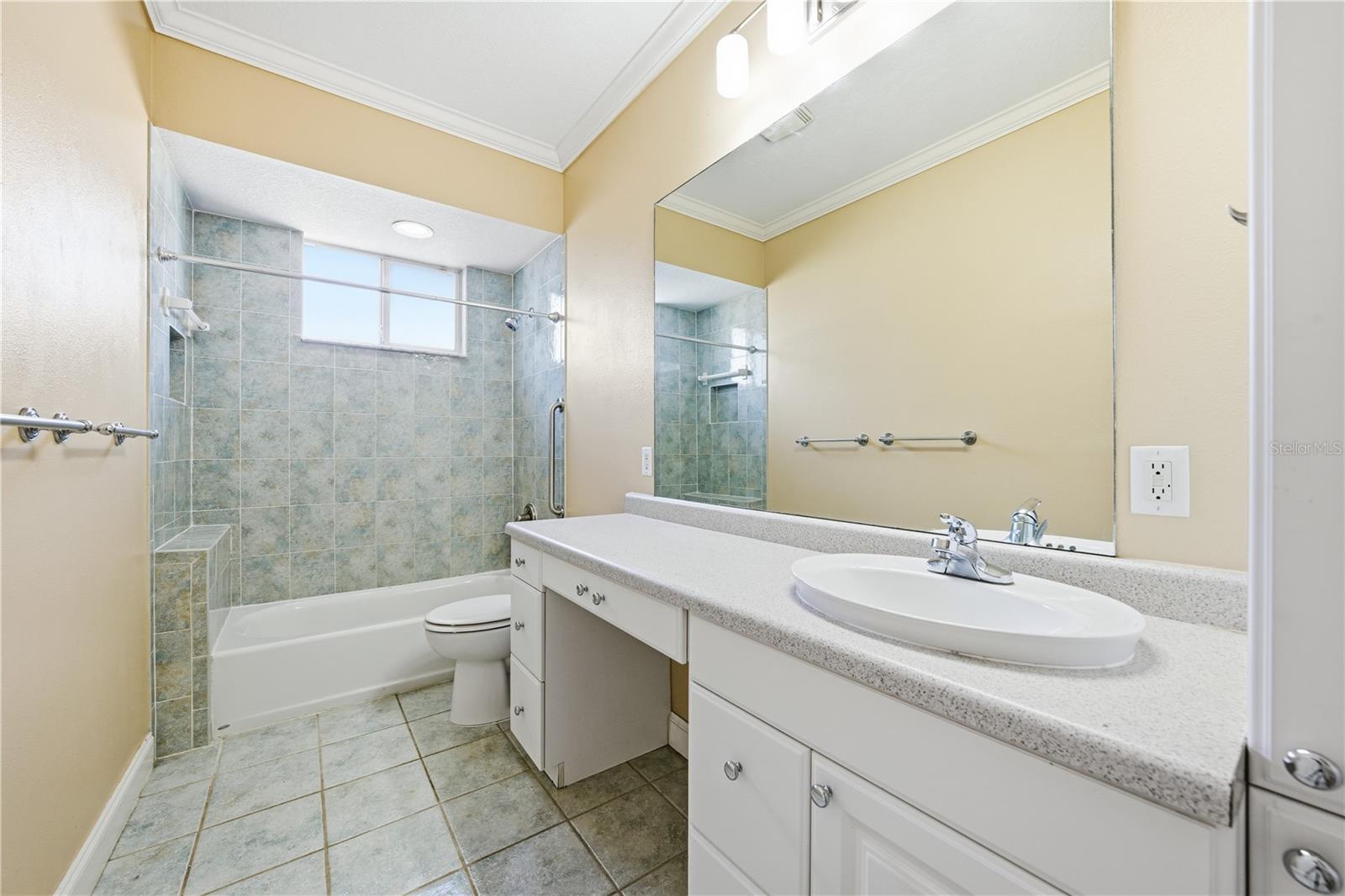 Image 29 of 74 For 5353 Hayden Boulevard