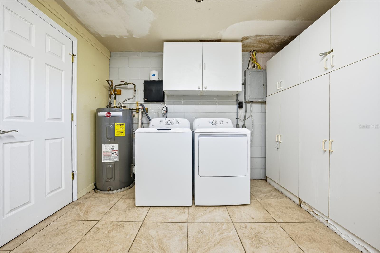 Image 35 of 74 For 5353 Hayden Boulevard