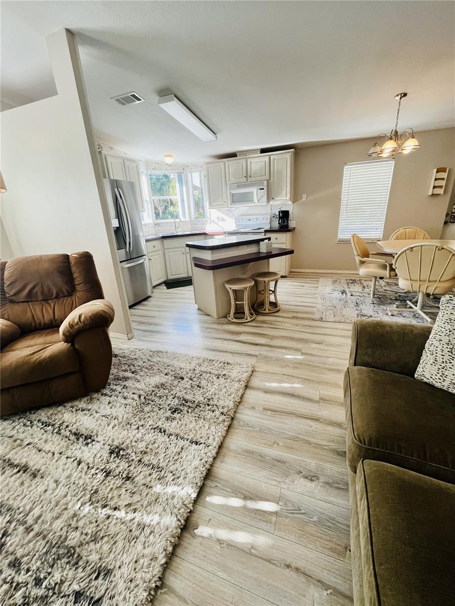 Image 10 of 44 For 2305 Bay Drive