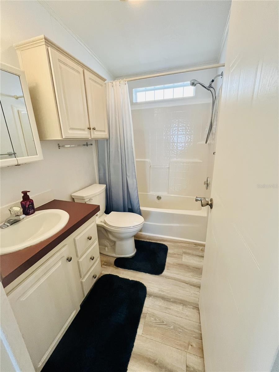 Image 13 of 44 For 2305 Bay Drive