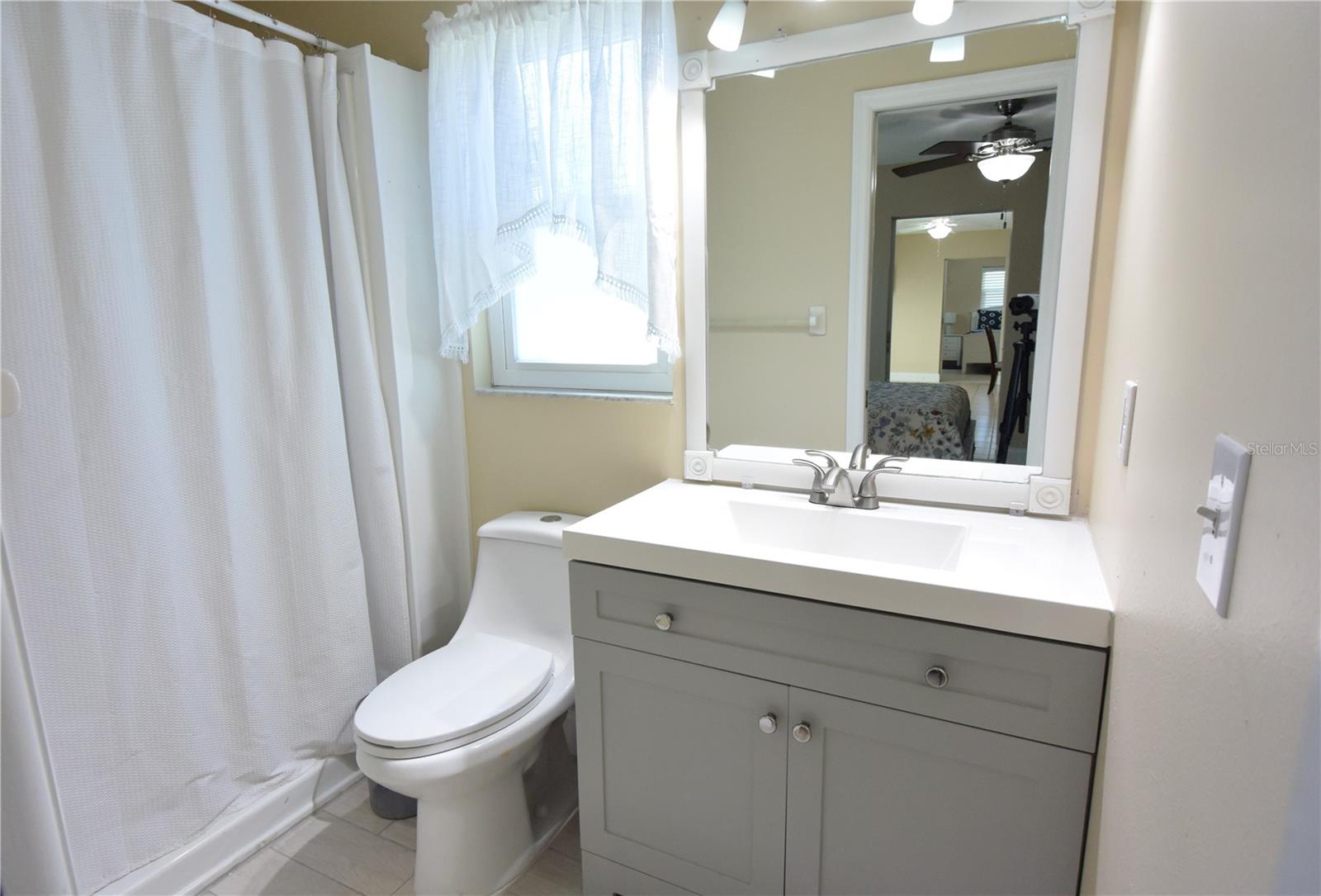 Image 24 of 36 For 170 Argus Road