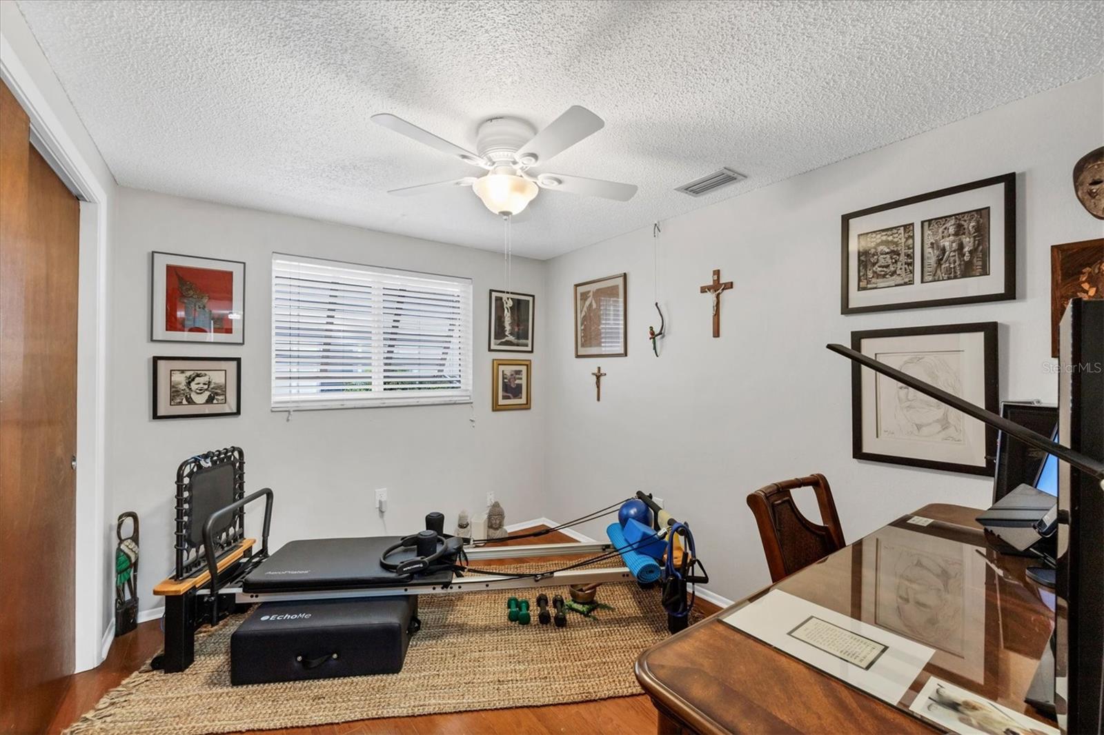 Image 22 of 47 For 1456 Strada D Argento