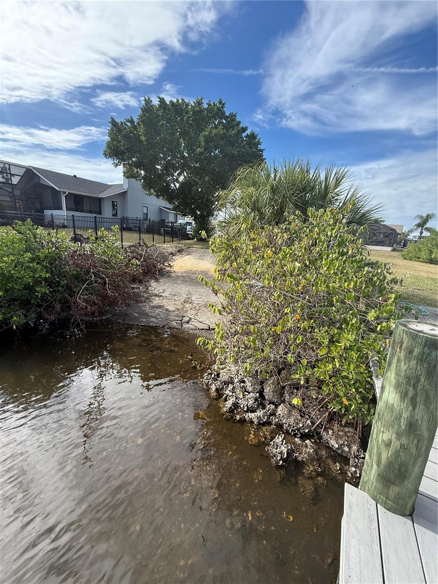 Image 13 of 14 For Portia Street