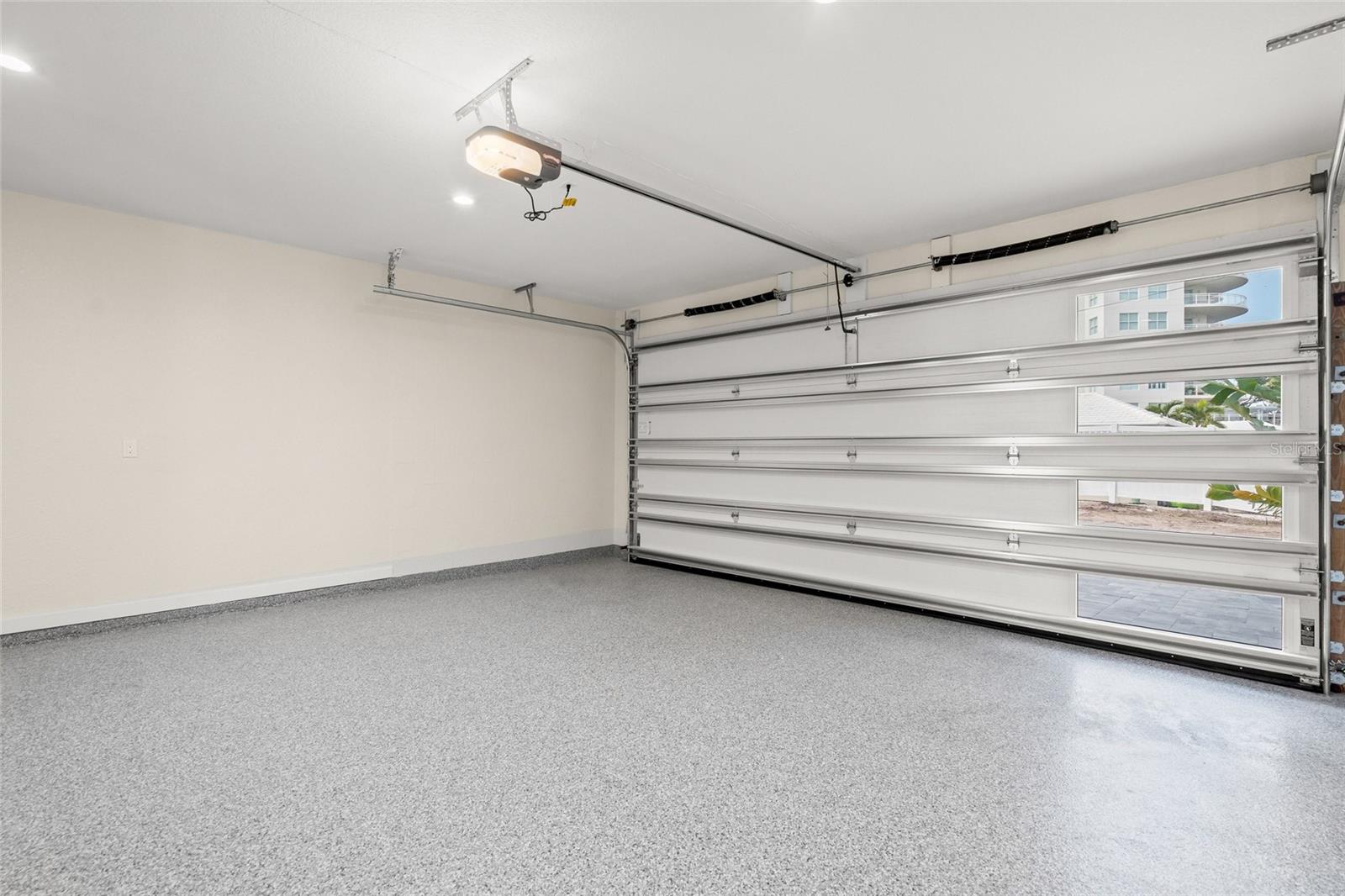 Listing photo id 22 for 1240 Solitude Lane