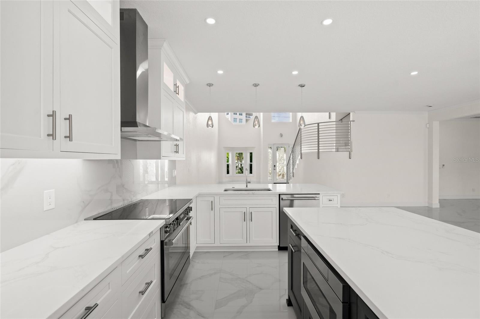 Listing photo id 29 for 1240 Solitude Lane