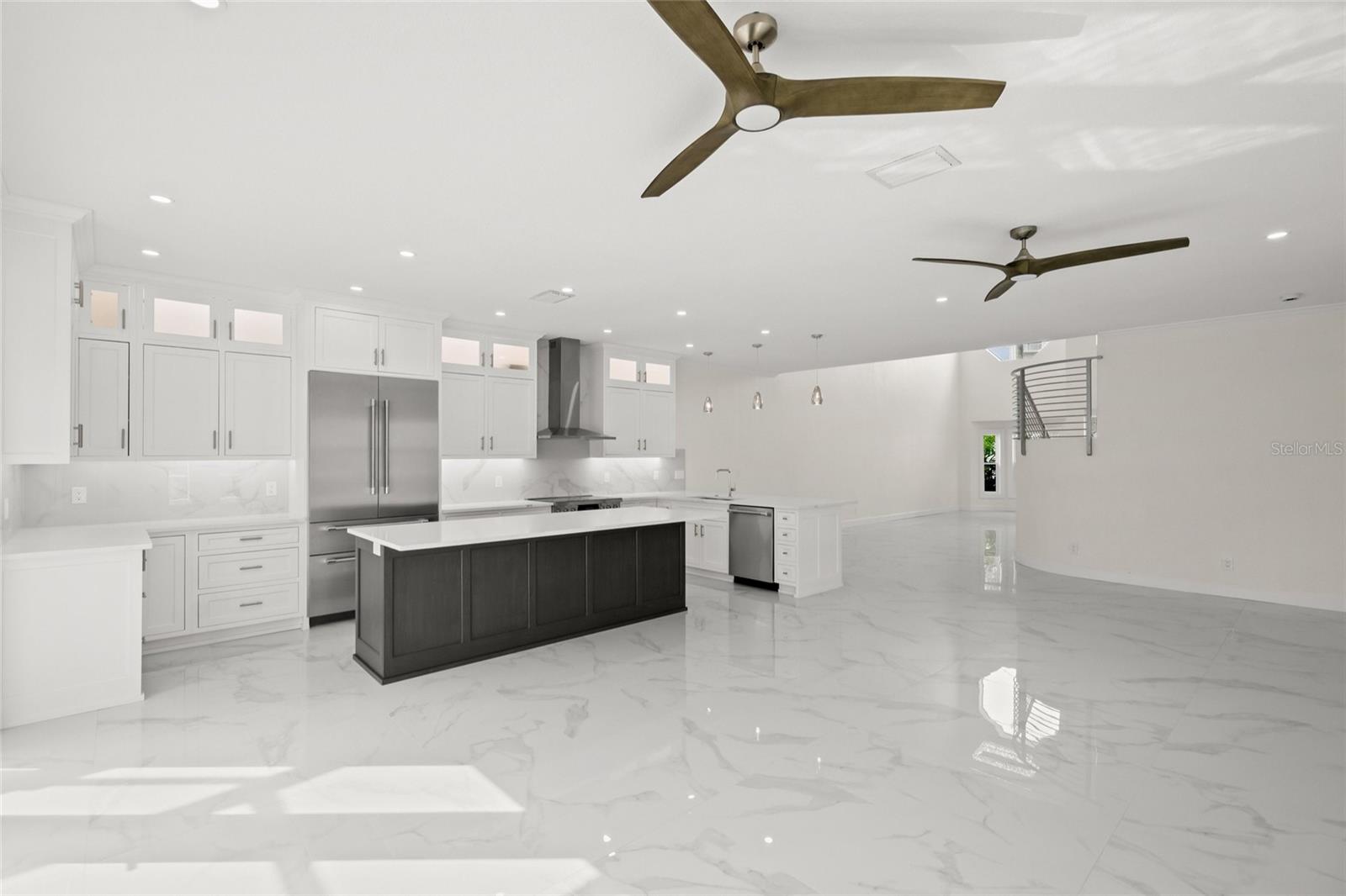 Listing photo id 30 for 1240 Solitude Lane