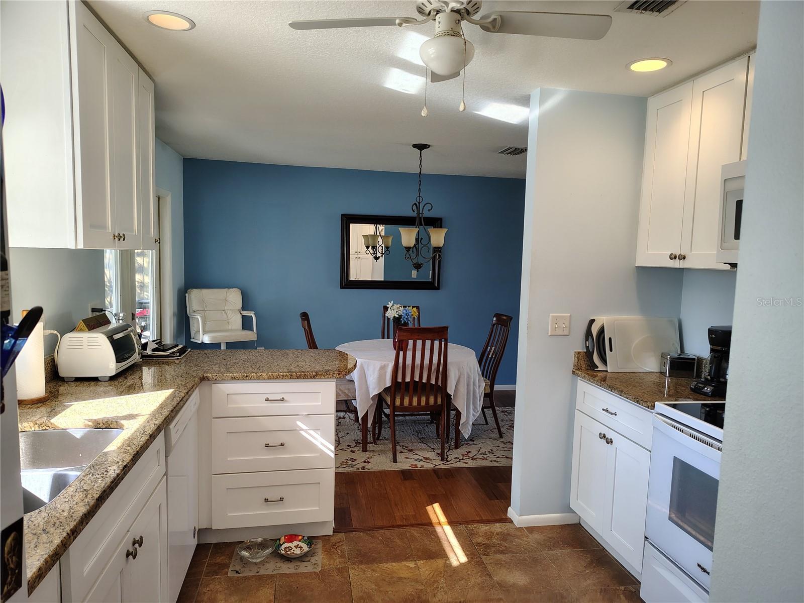 Image 3 of 22 For 3218 Patton Street