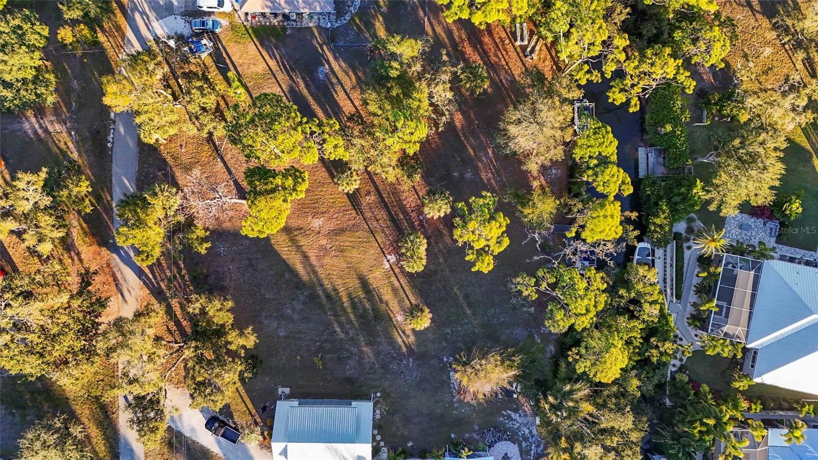 Image 15 of 41 For 405 Estil Drive N