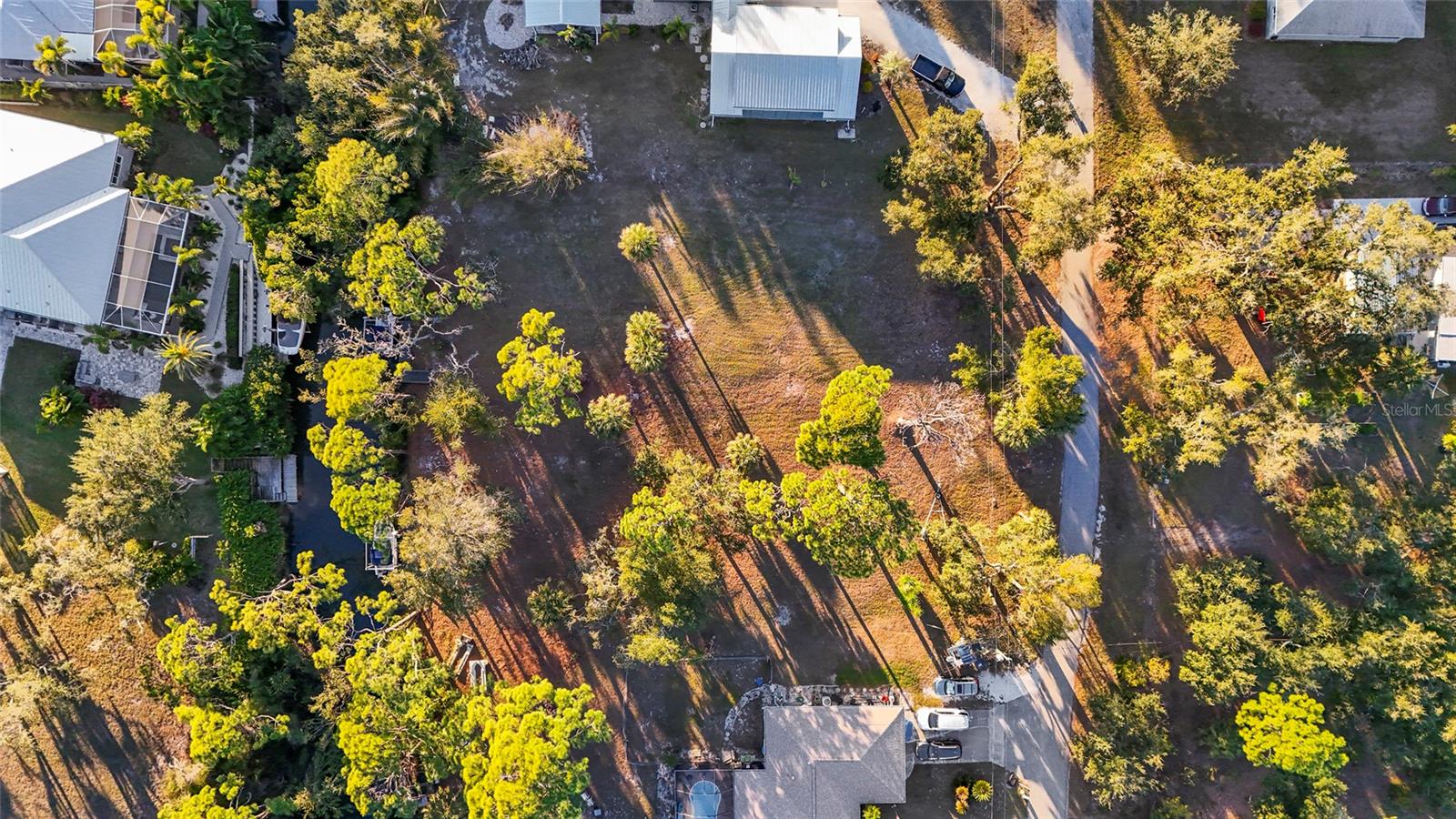 Image 17 of 41 For 405 Estil Drive N