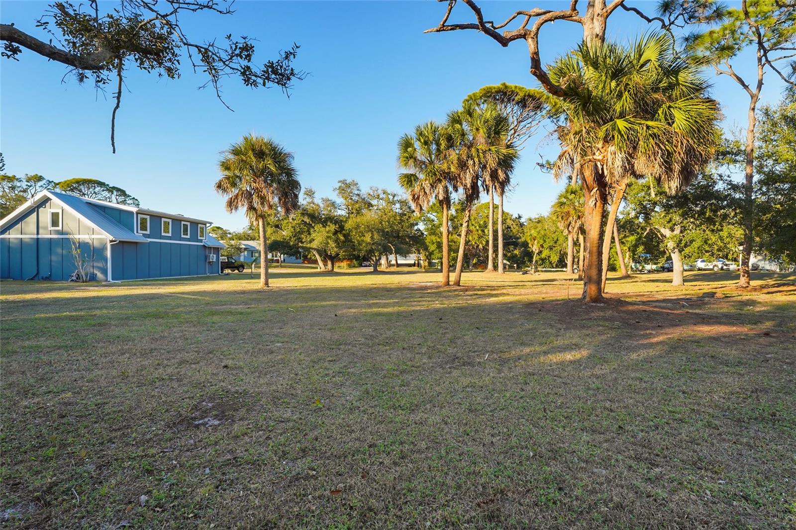 Image 26 of 41 For 405 Estil Drive N