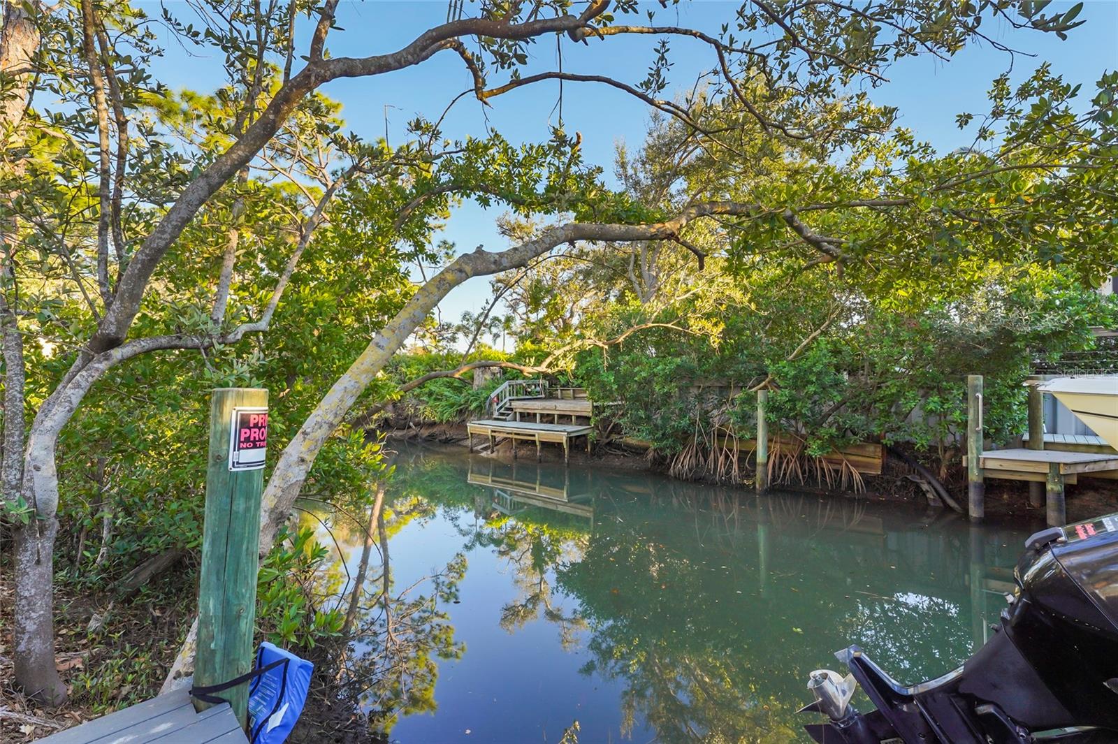 Image 32 of 41 For 405 Estil Drive N