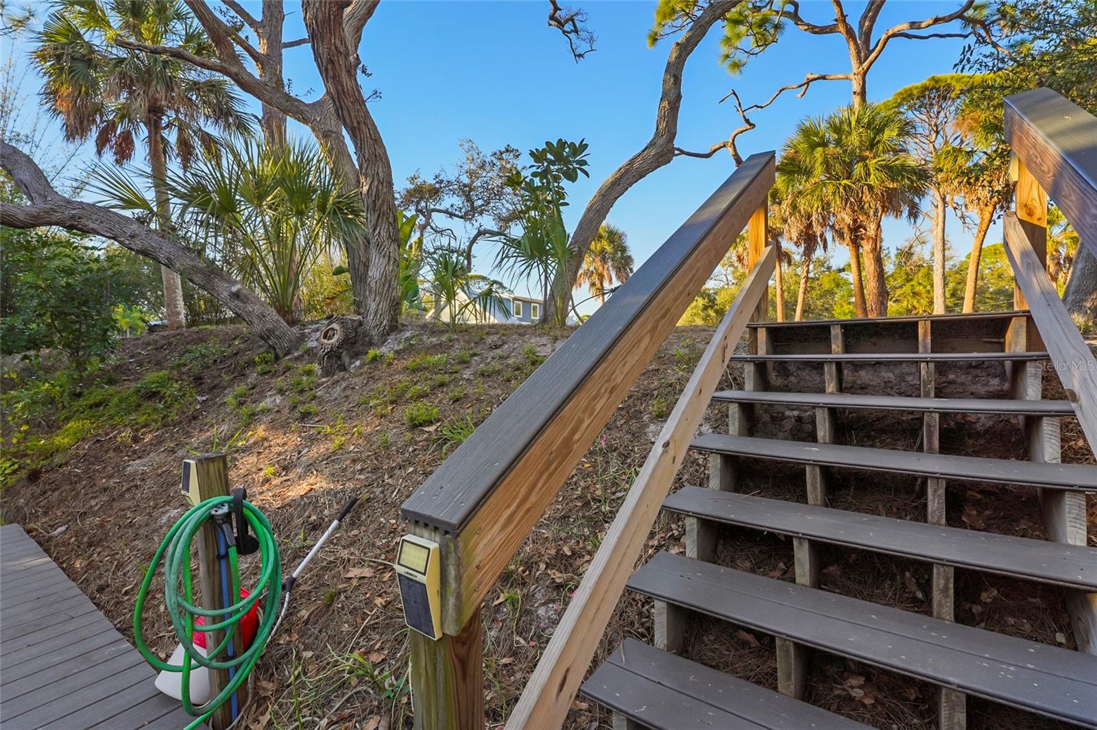 Image 33 of 41 For 405 Estil Drive N