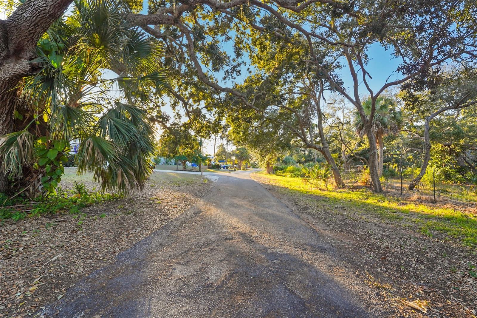 Image 34 of 41 For 405 Estil Drive N