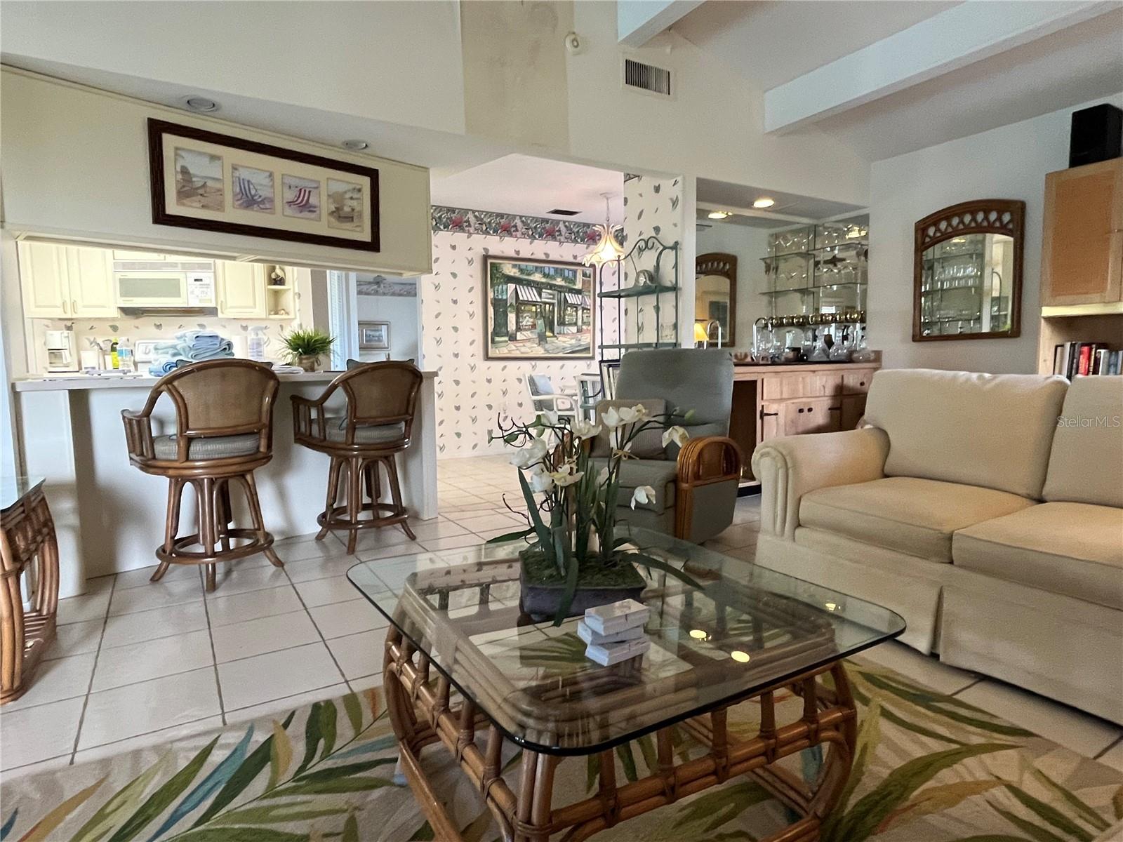 Image 19 of 31 For 1355 Southbay Drive