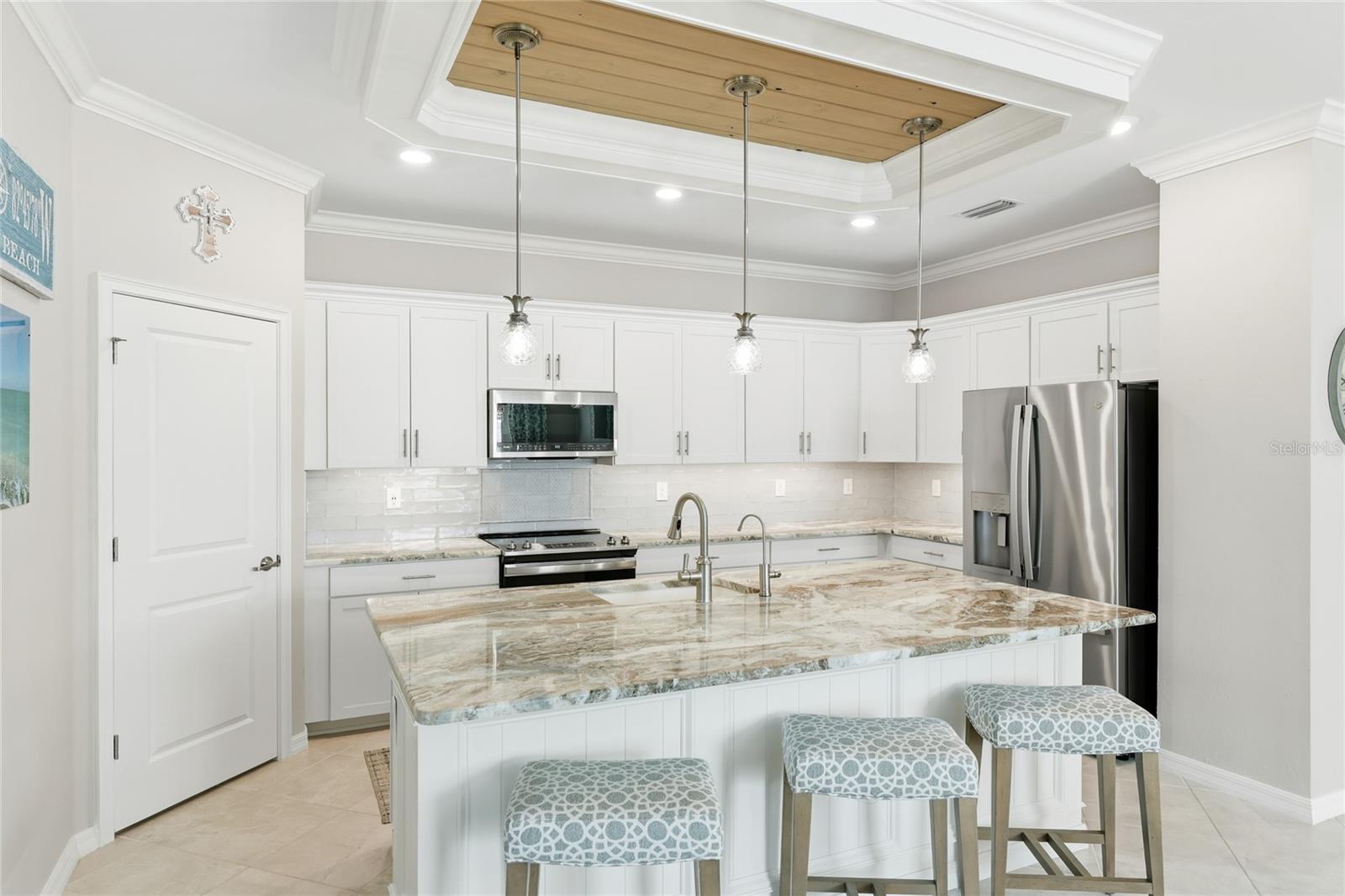 Image 11 of 44 For 19135 Bordeaux Court